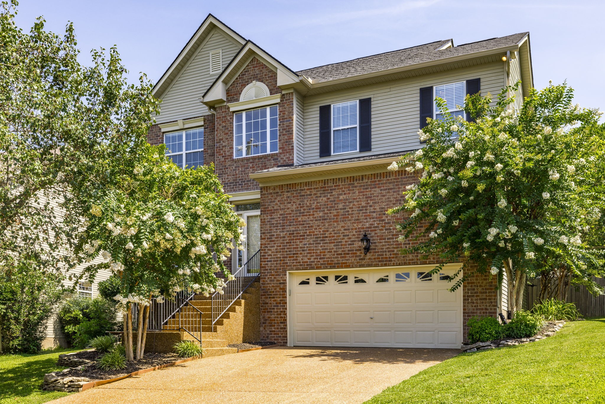 Details for 107 W Harbor Ct E, Hendersonville, TN 37075