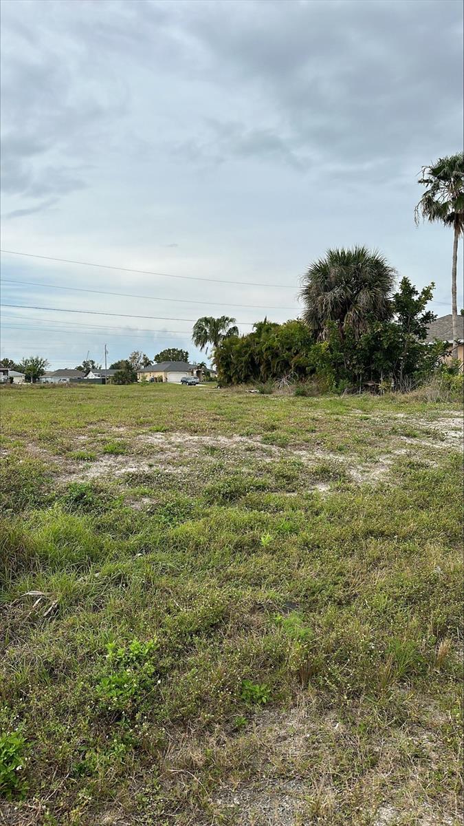 Details for 310 5th Street, CAPE CORAL, FL 33993