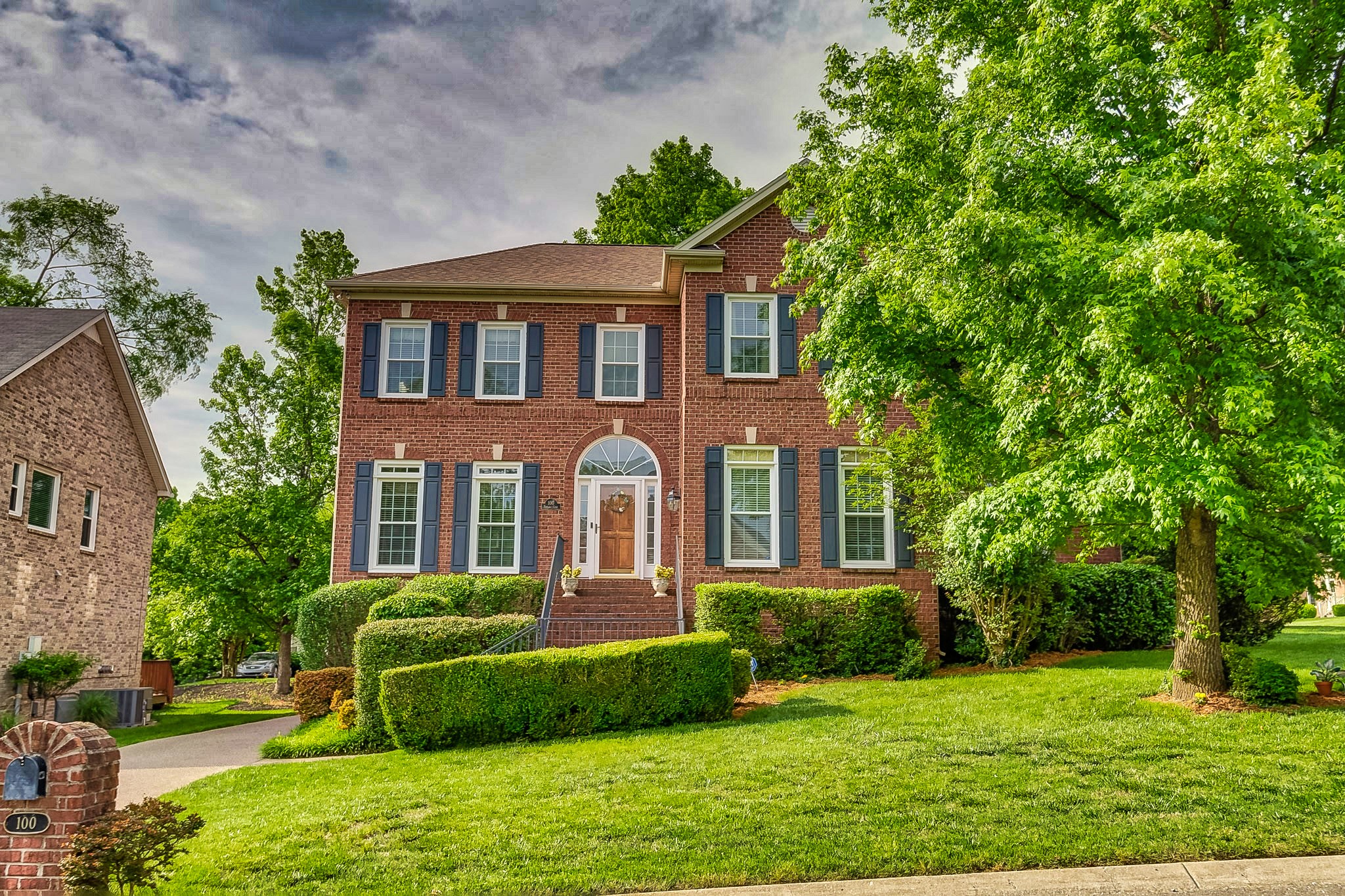 Details for 100 Fairlake Ct, Hendersonville, TN 37075