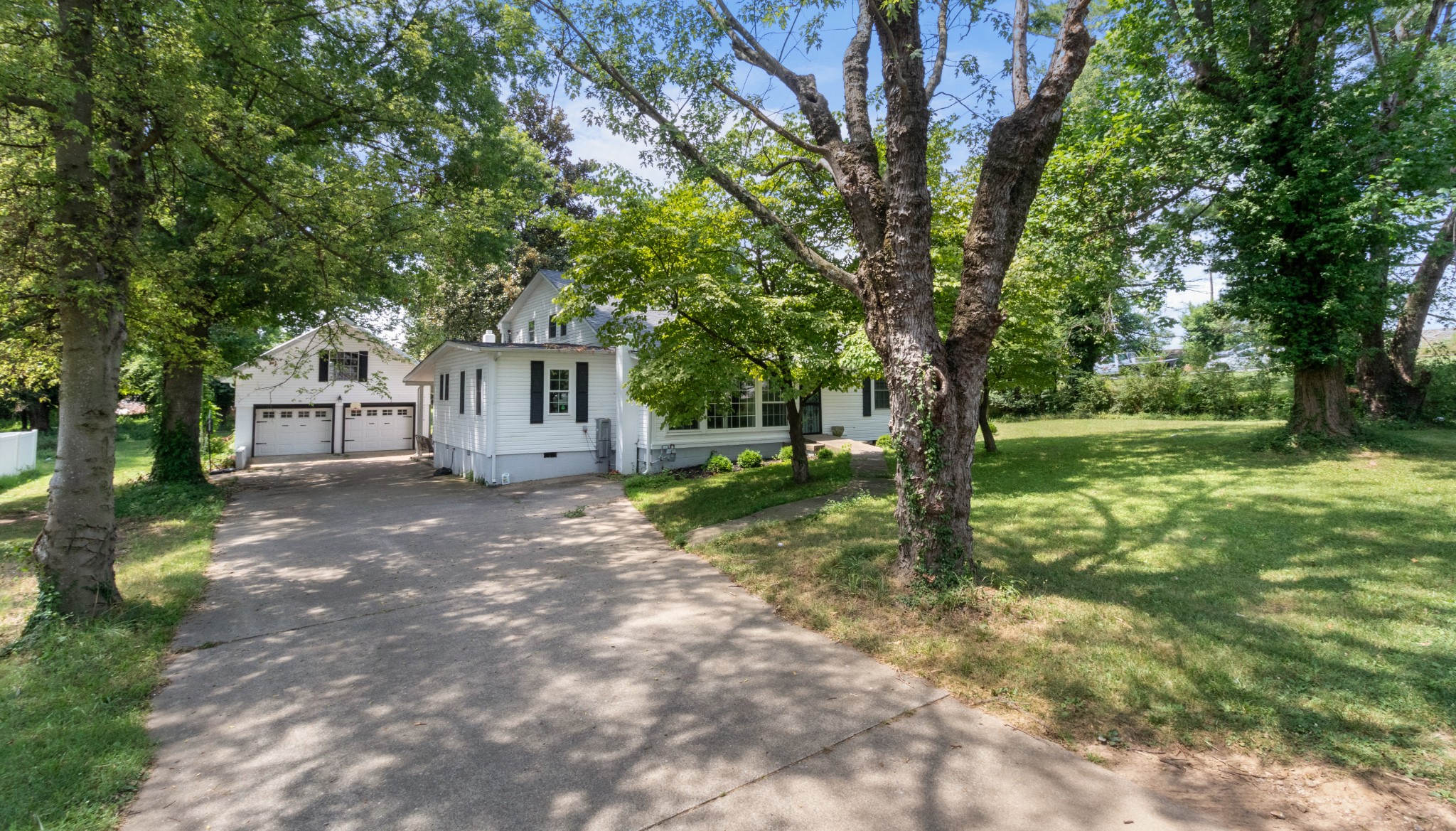 Image 2 of 2 For 3014 Fiske Road Se