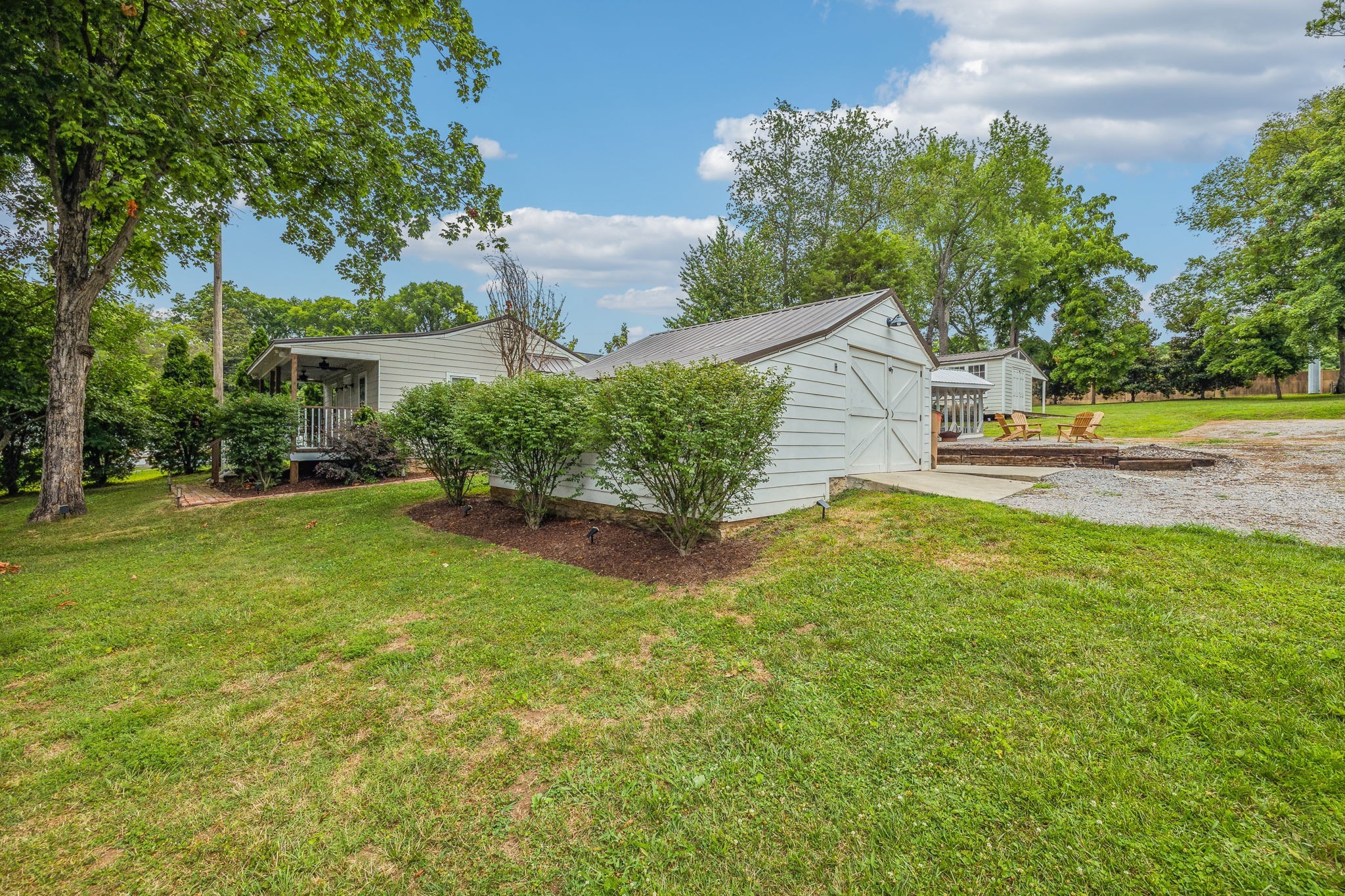 Listing photo id 28 for 1648 Skyview Crossing Drive