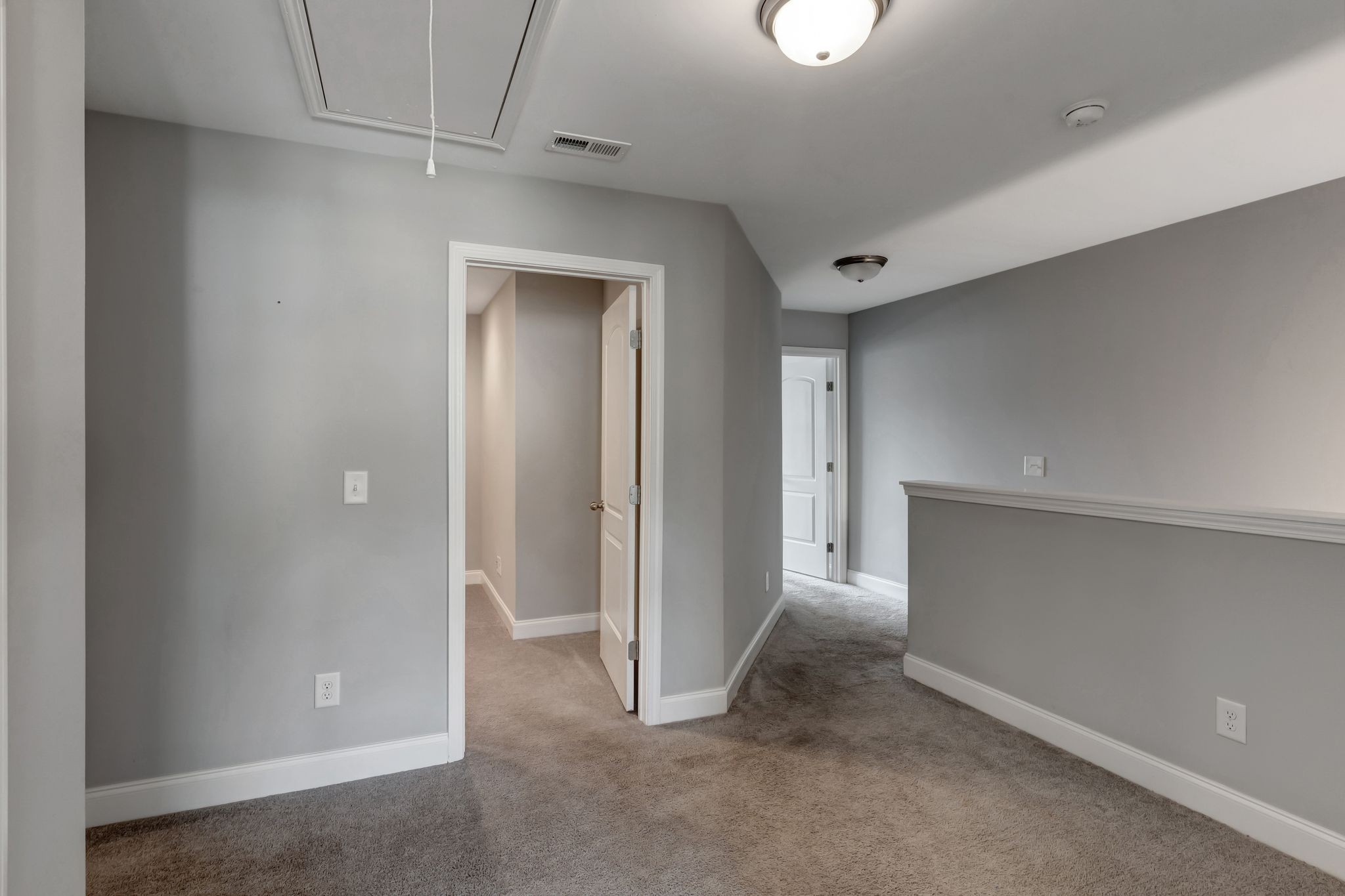 Image 22 of 79 For 16026 14th Avenue Road