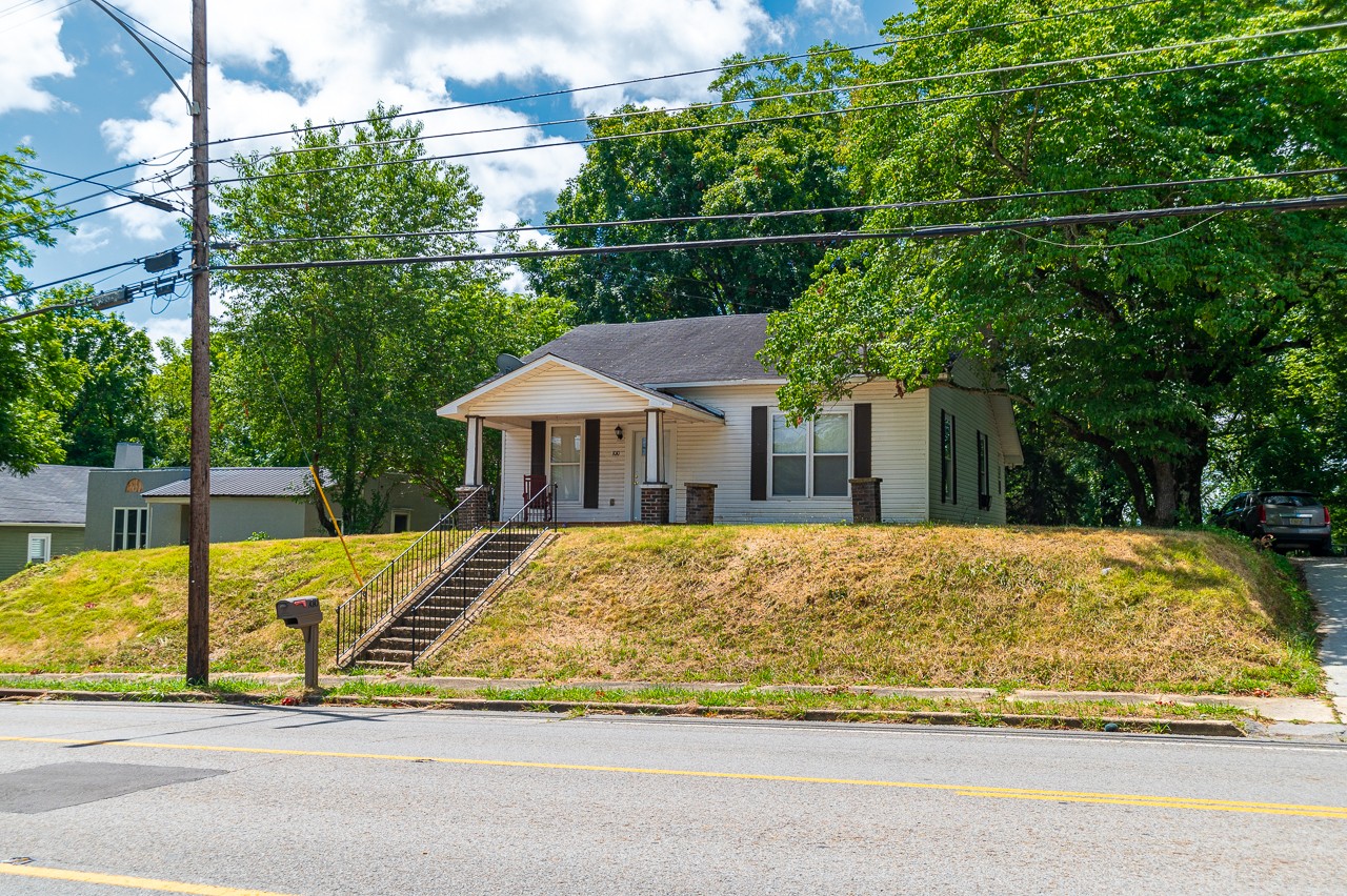 Image 5 of 36 For 650 45th Terrace