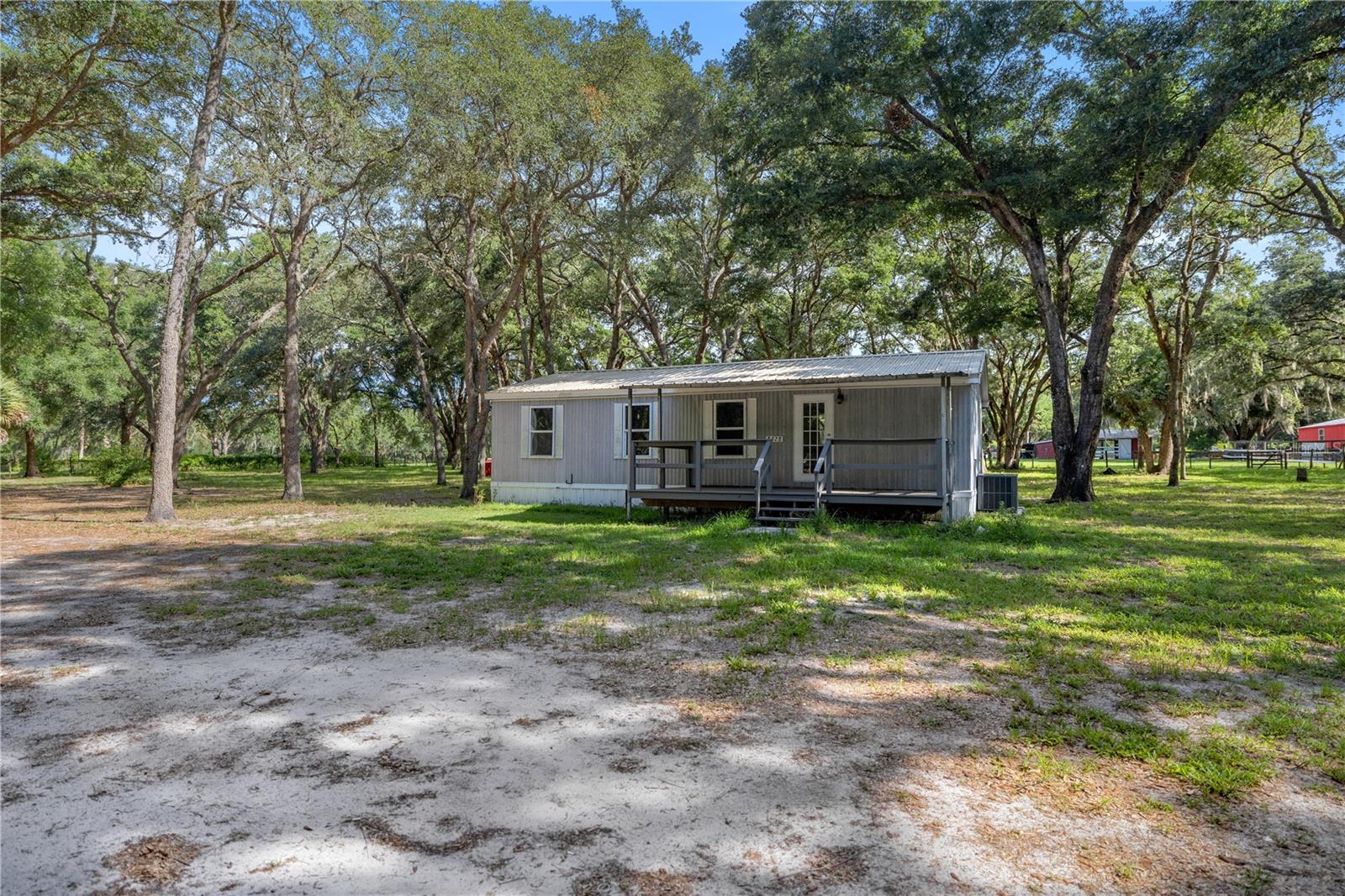 Details for 8328 180th Avenue Road, OCKLAWAHA, FL 32179