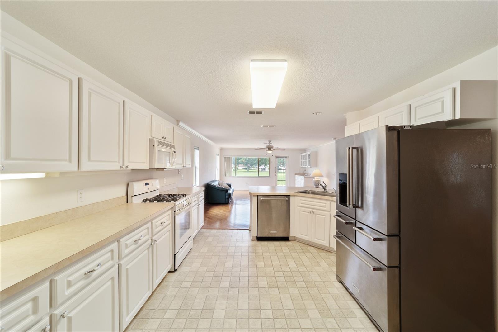 Image 12 of 50 For 9372 90th Street