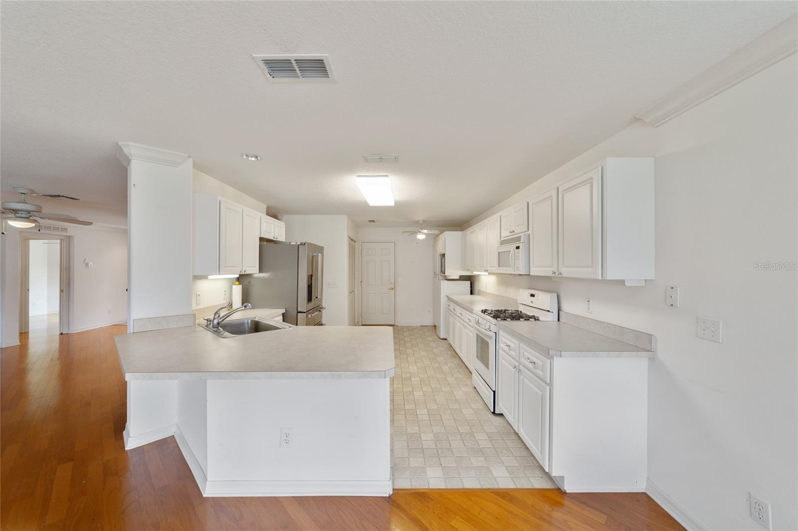 Image 43 of 50 For 9372 90th Street