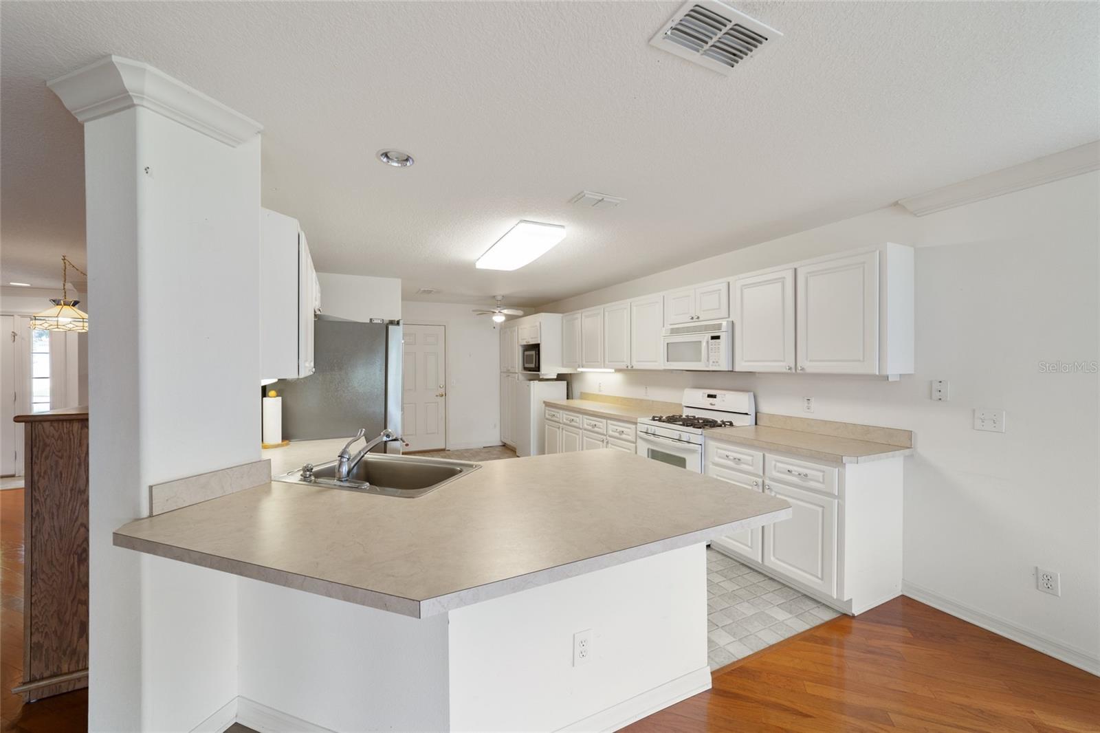 Image 44 of 50 For 9372 90th Street