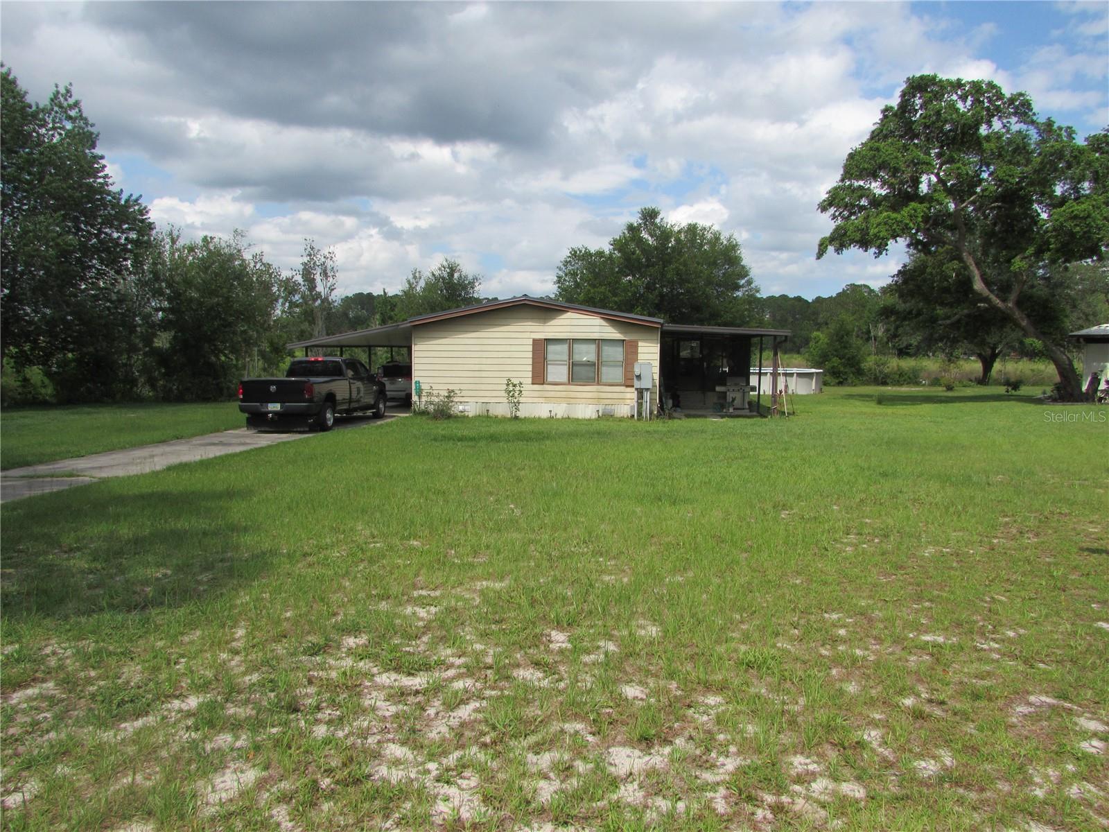 Details for 18791 50th Street, OCKLAWAHA, FL 32179