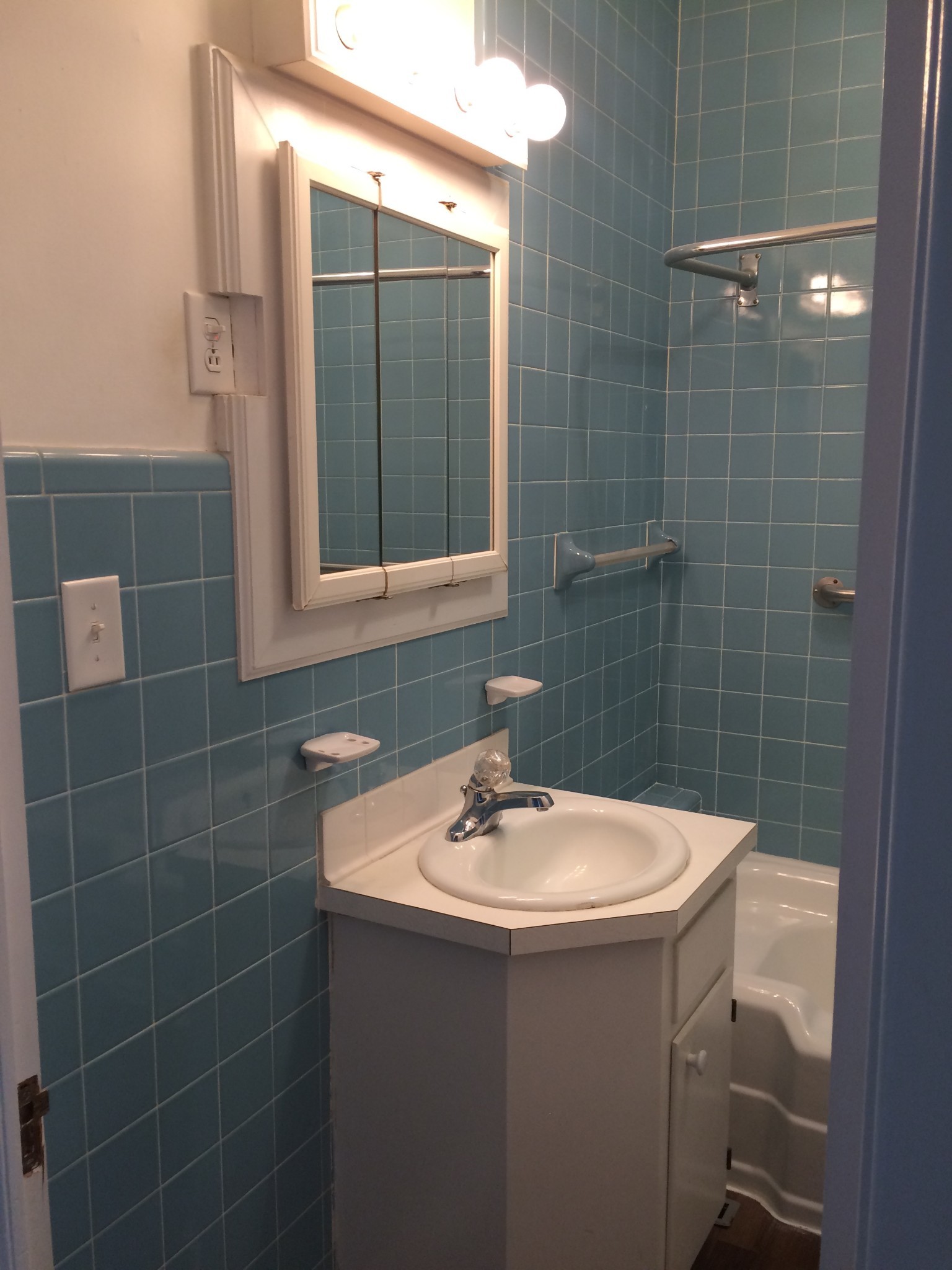 Image 16 of 16 For 11681 North Place