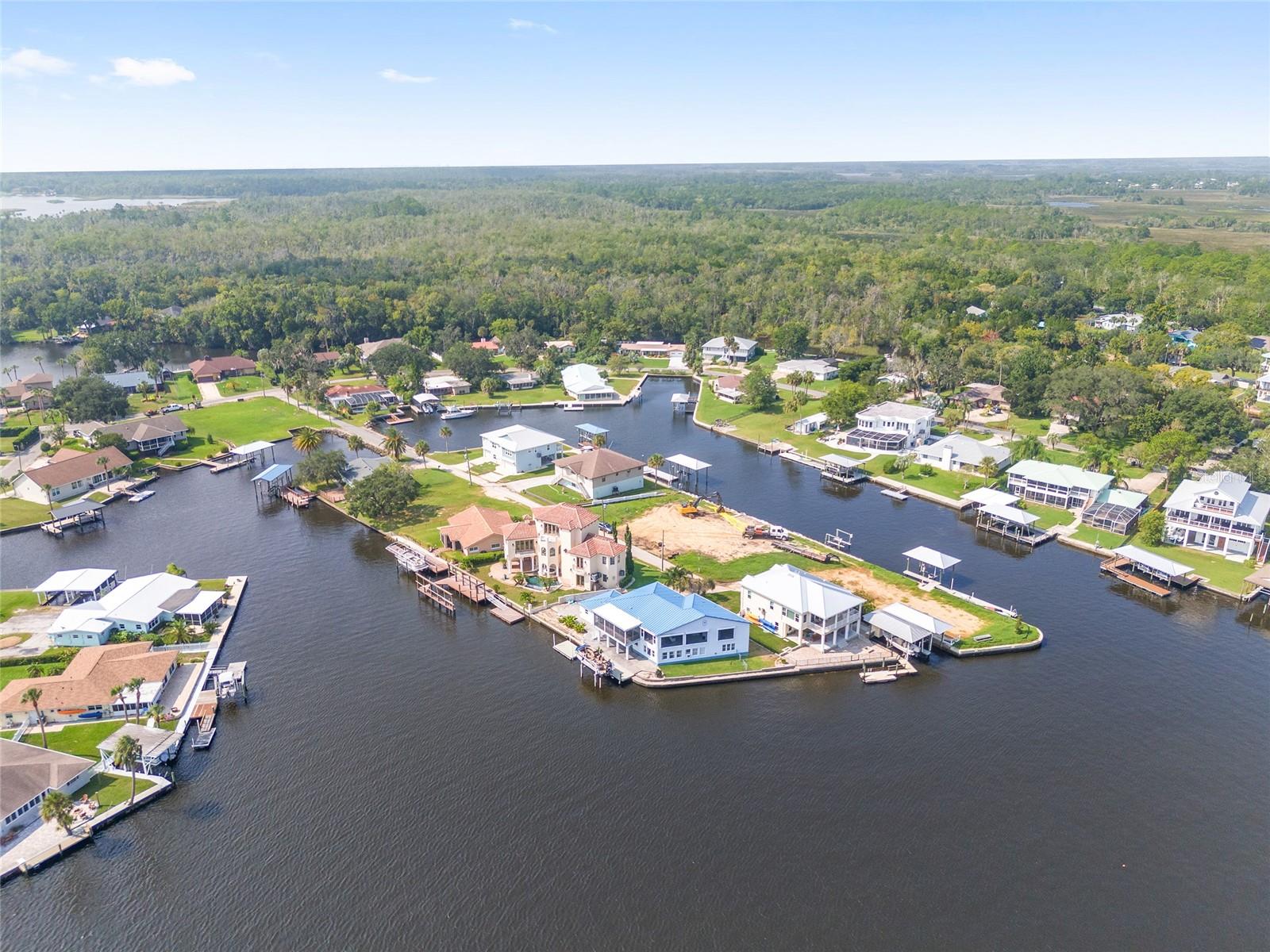 Listing photo id 98 for 2243 Kings Cove Point