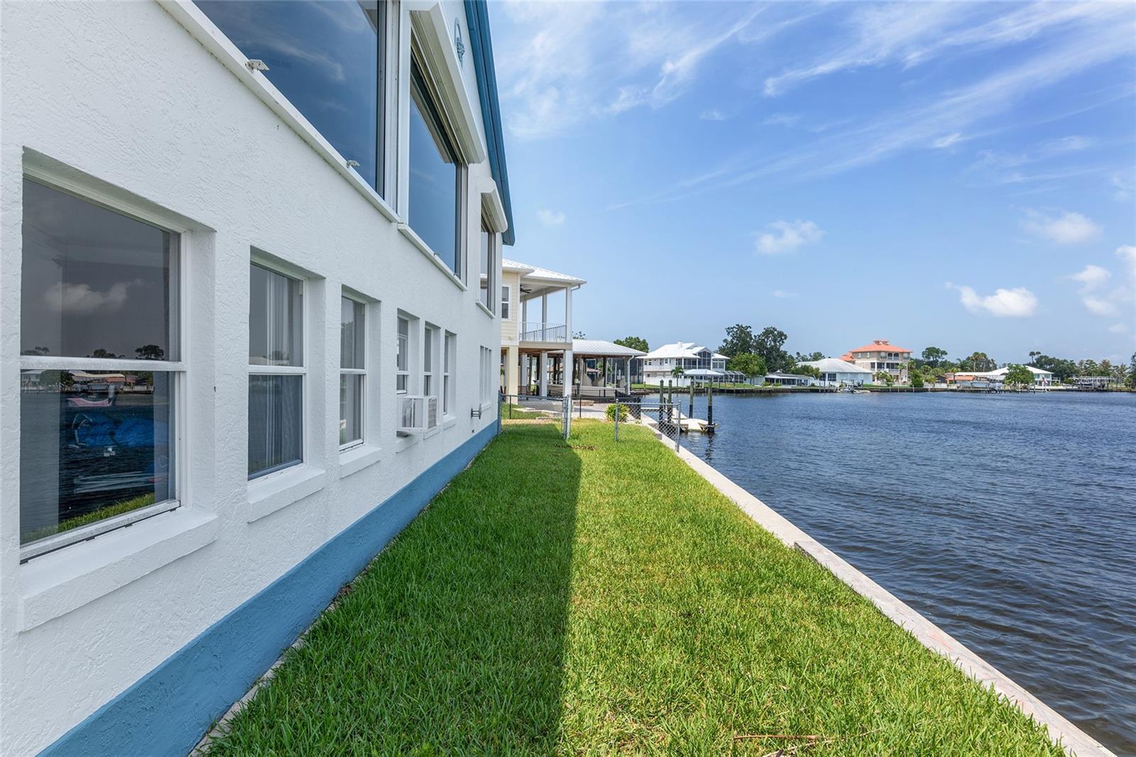 Listing photo id 88 for 2243 Kings Cove Point