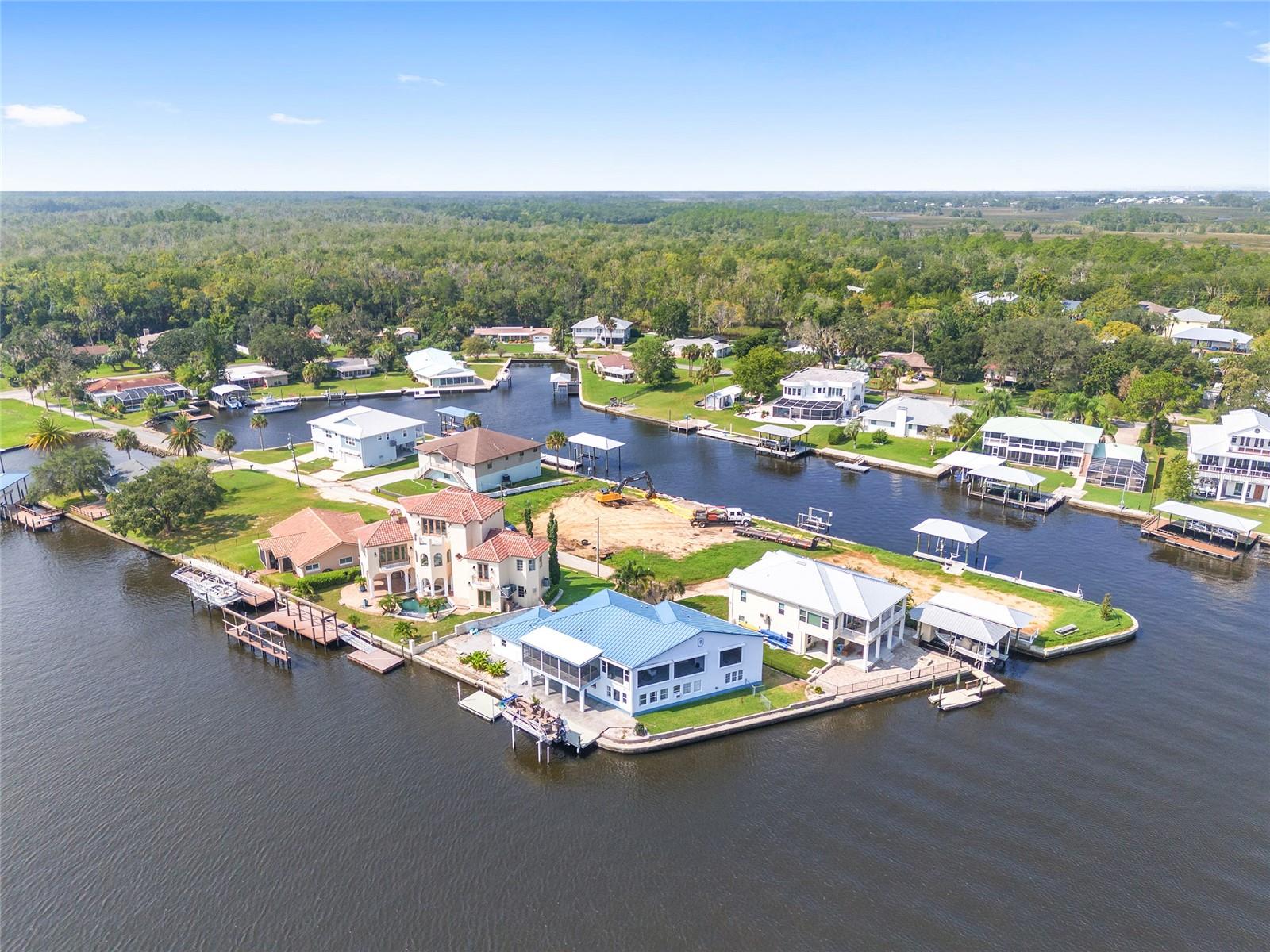 Listing photo id 94 for 2243 Kings Cove Point