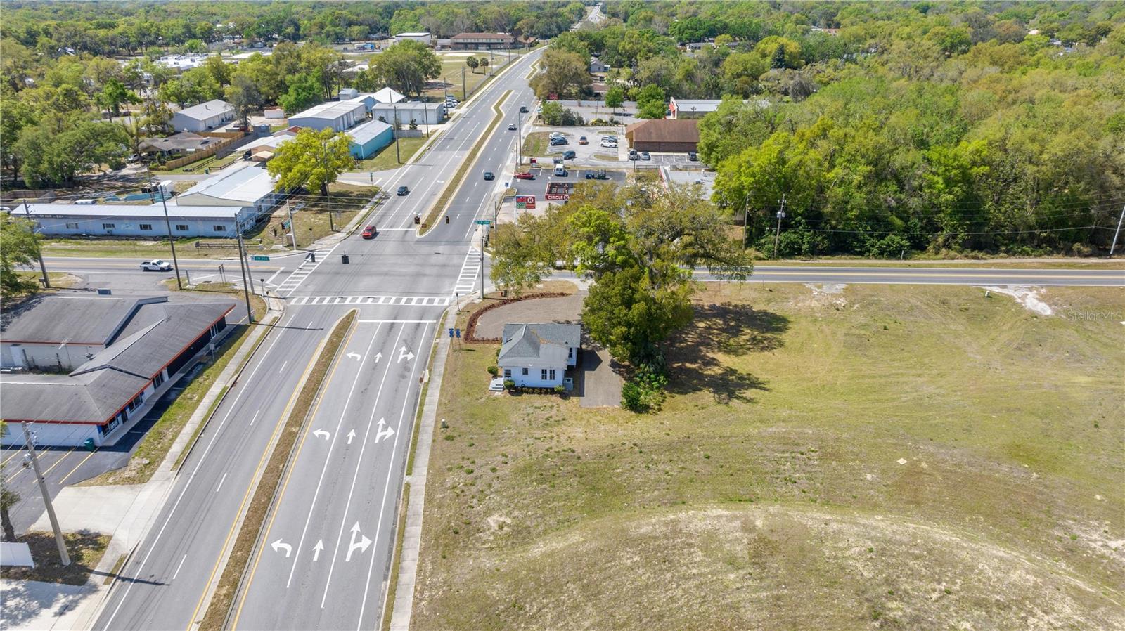 Image 34 of 34 For 401 Dixie Avenue