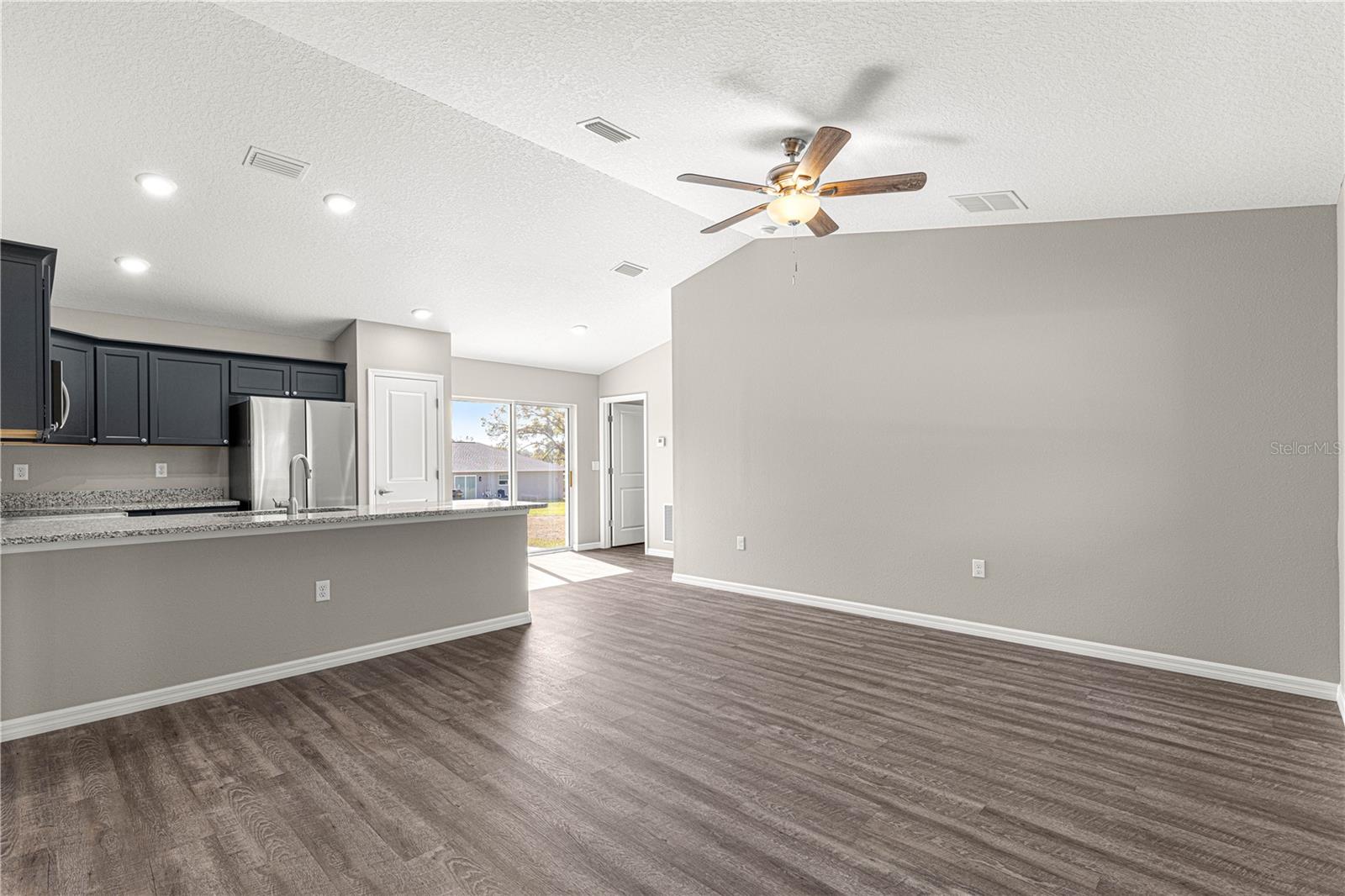 Image 5 of 31 For 4030 134th Street