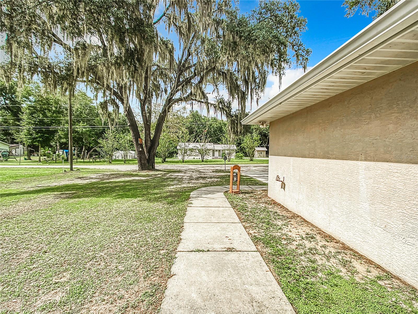 Image 8 of 47 For 19024 Saint Benedict Drive