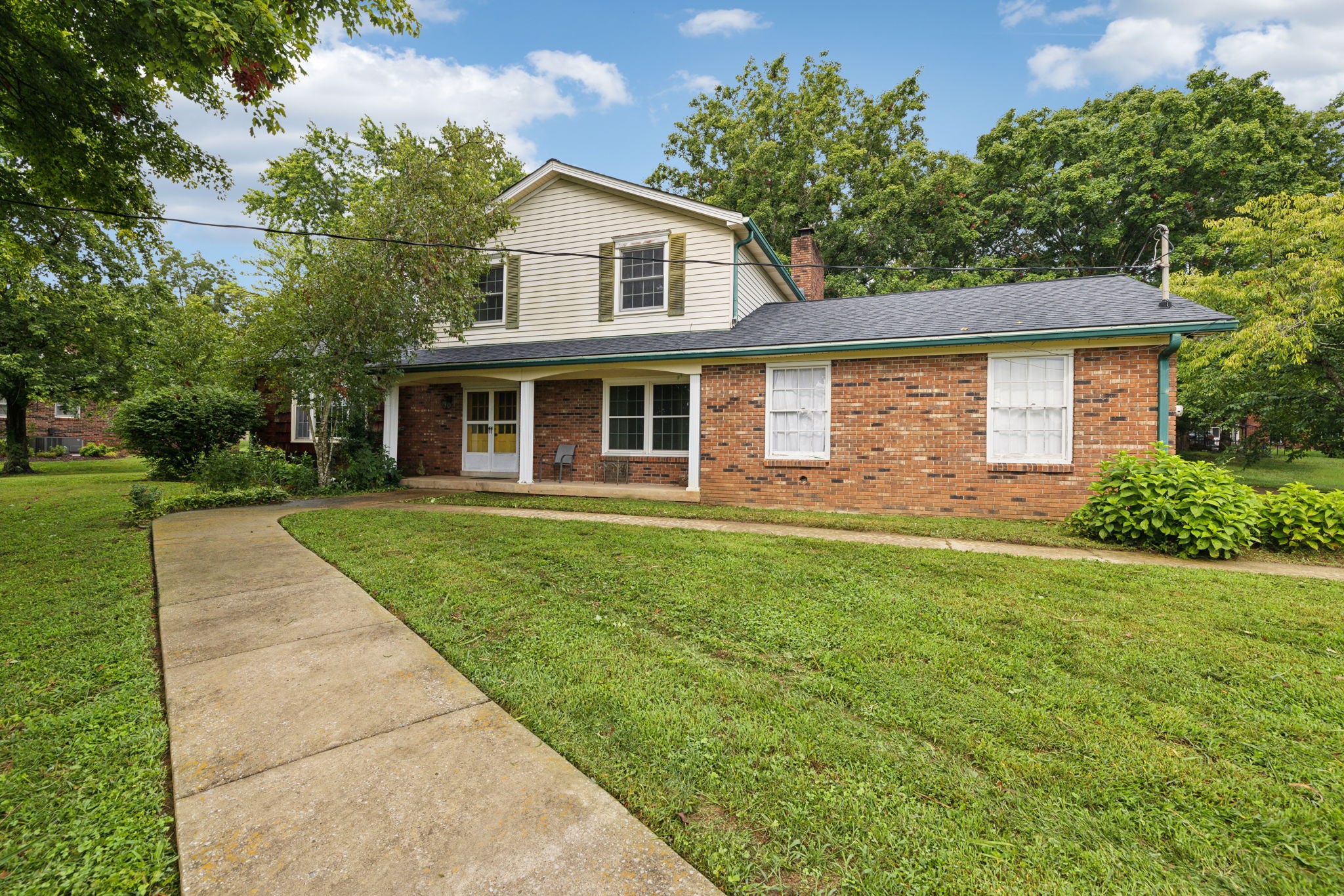 Image 8 of 23 For 2516 12th Terrace