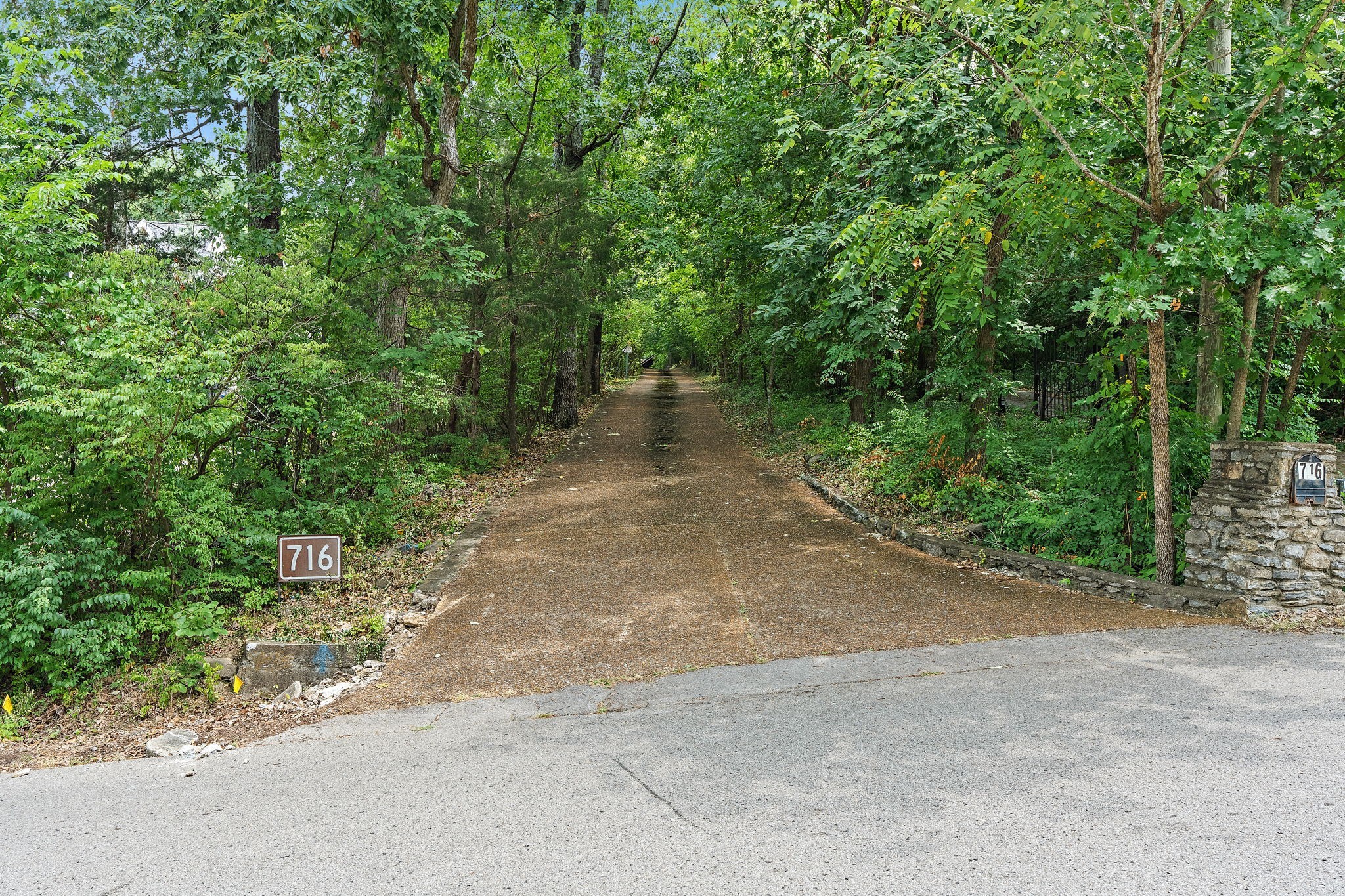 Image 3 of 15 For 4758 88th Street