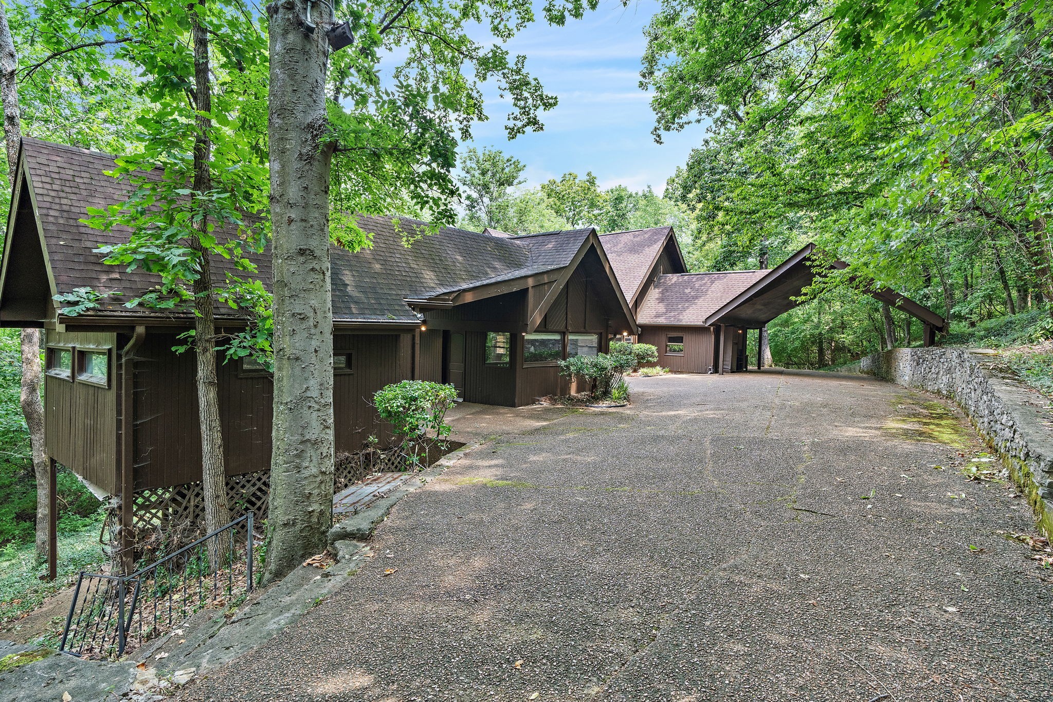 Image 5 of 15 For 4758 88th Street