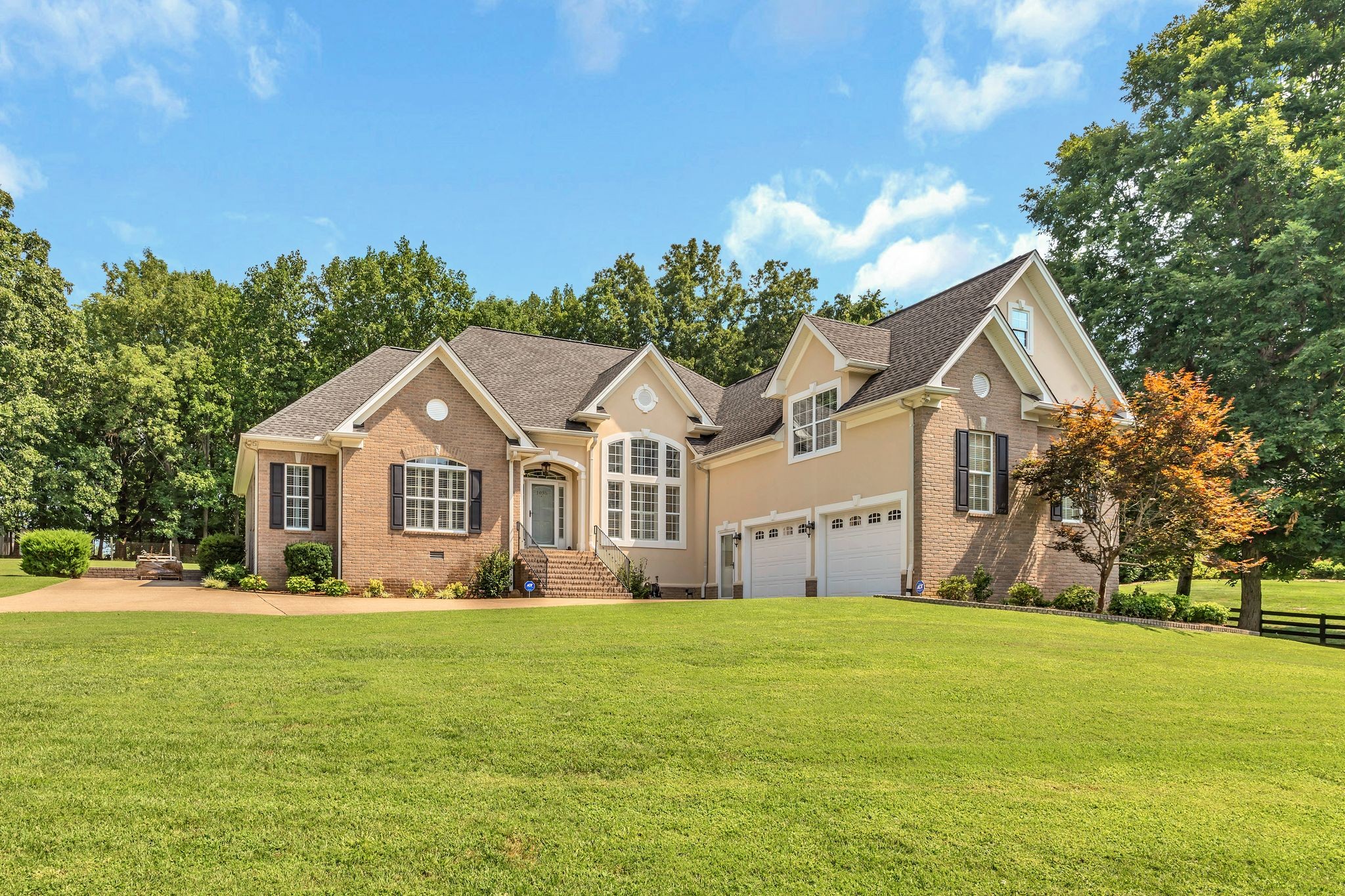 Details for 1035 Cherry Springs Dr, Cottontown, TN 37048