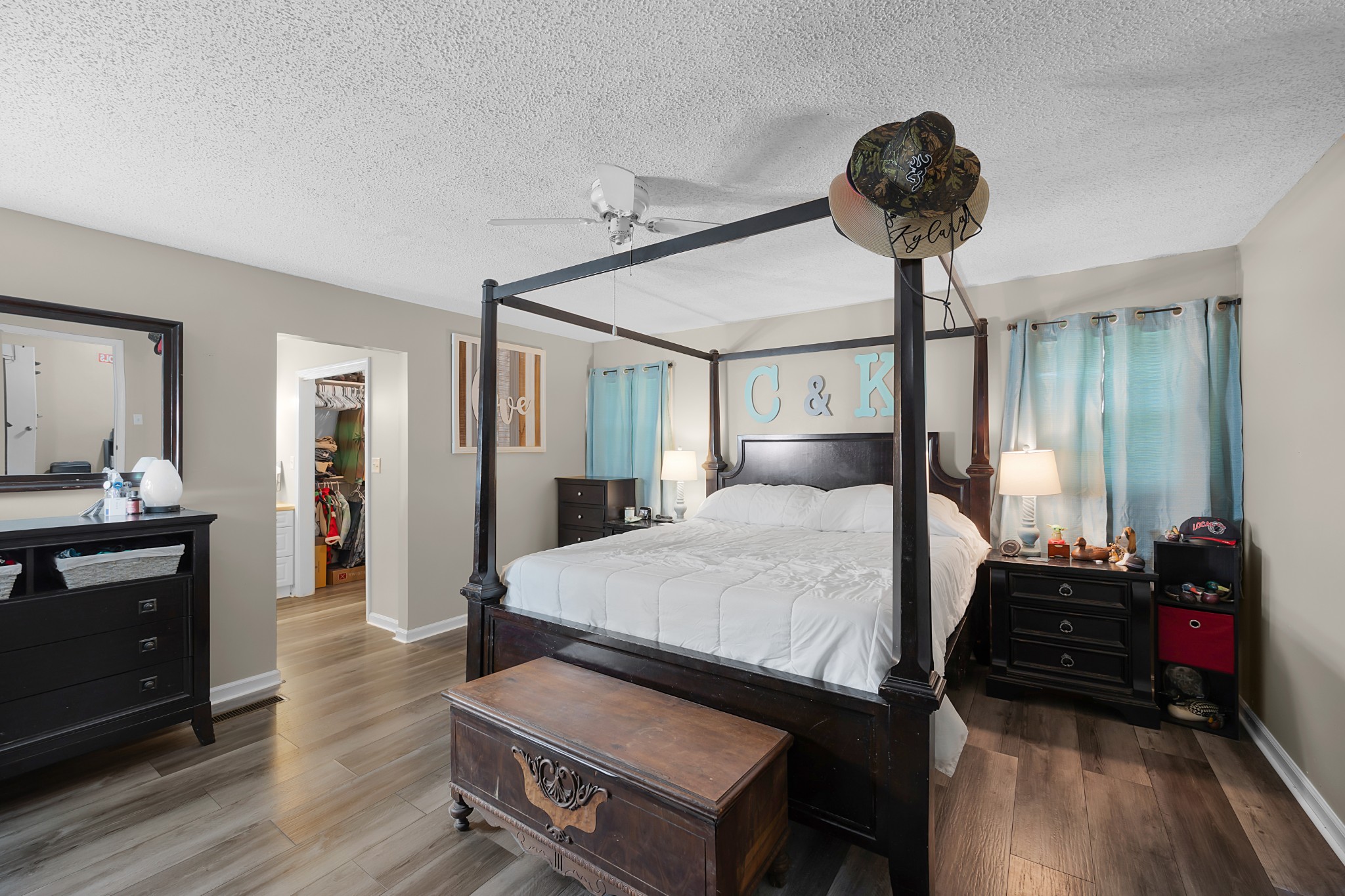 Listing photo id 12 for 4953 Triple Eagle Path