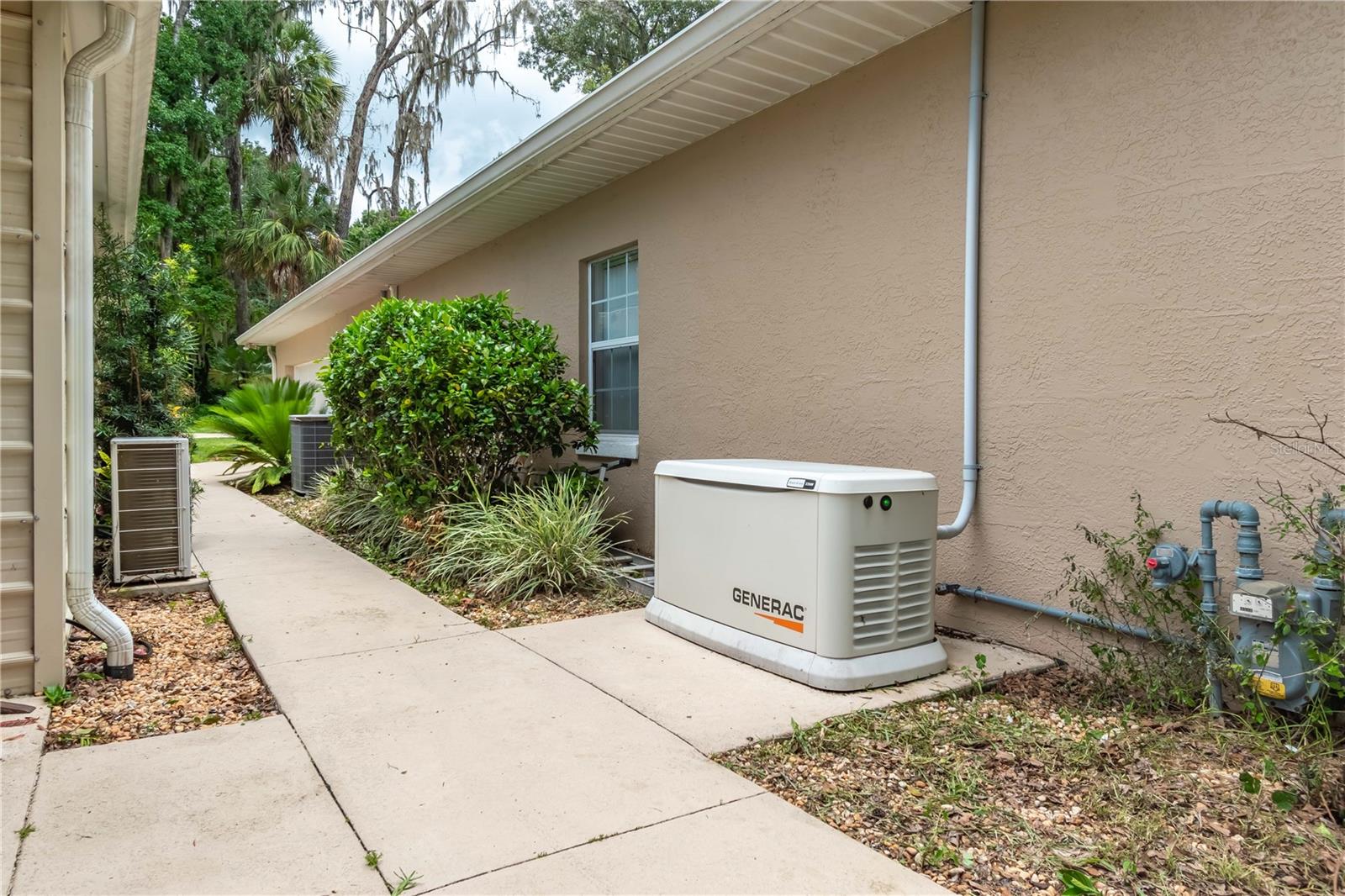 Image 65 of 75 For 4893 4th Circle