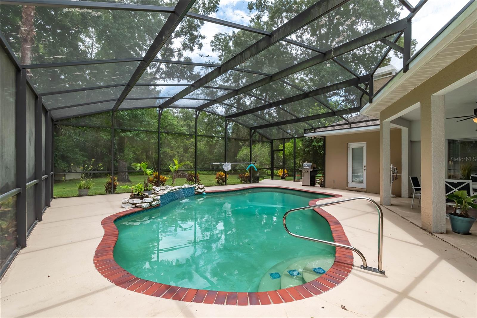 Image 69 of 75 For 4893 4th Circle