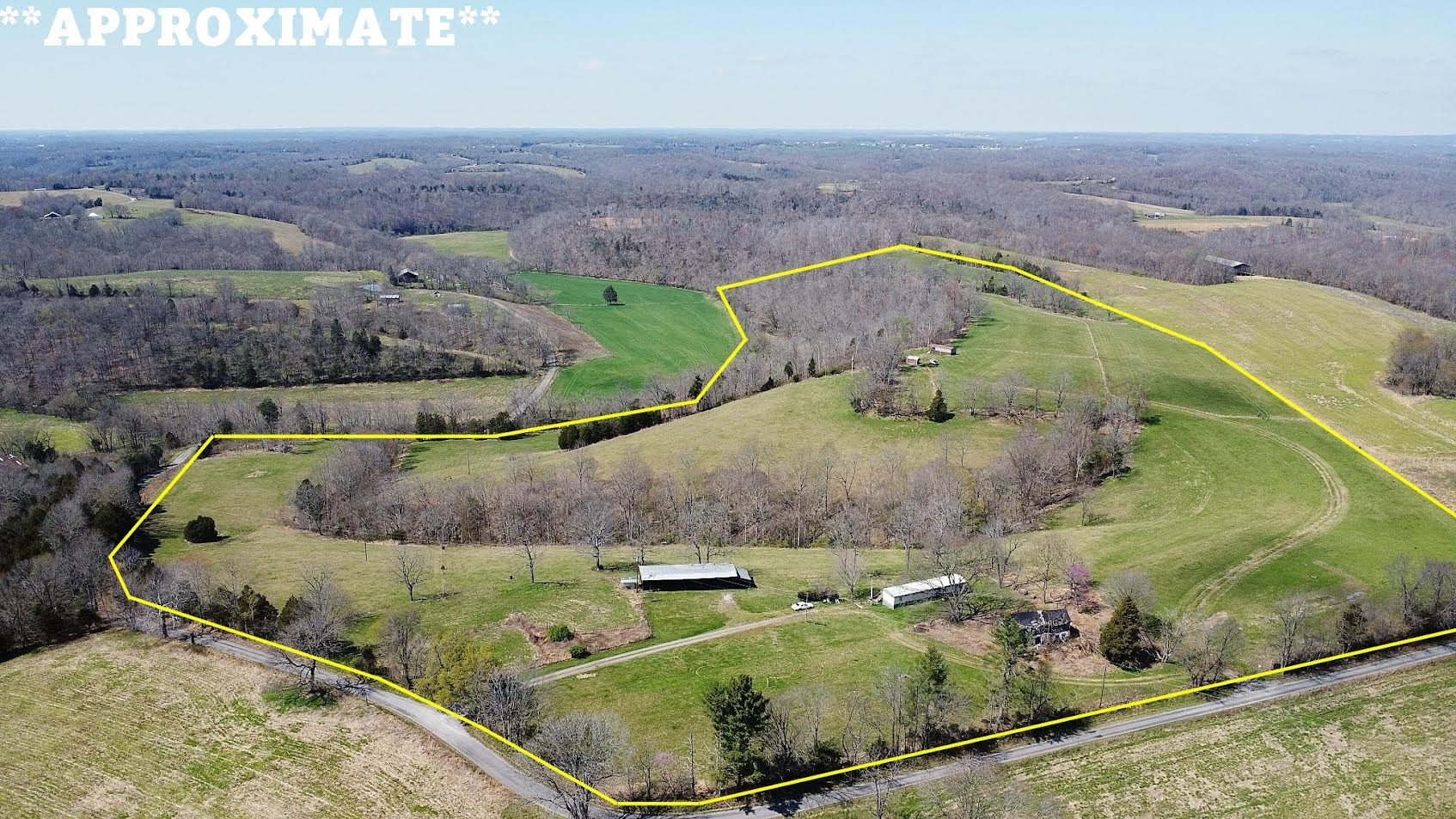 Details for 2271 E Stinson Rd, Lafayette, TN 37083