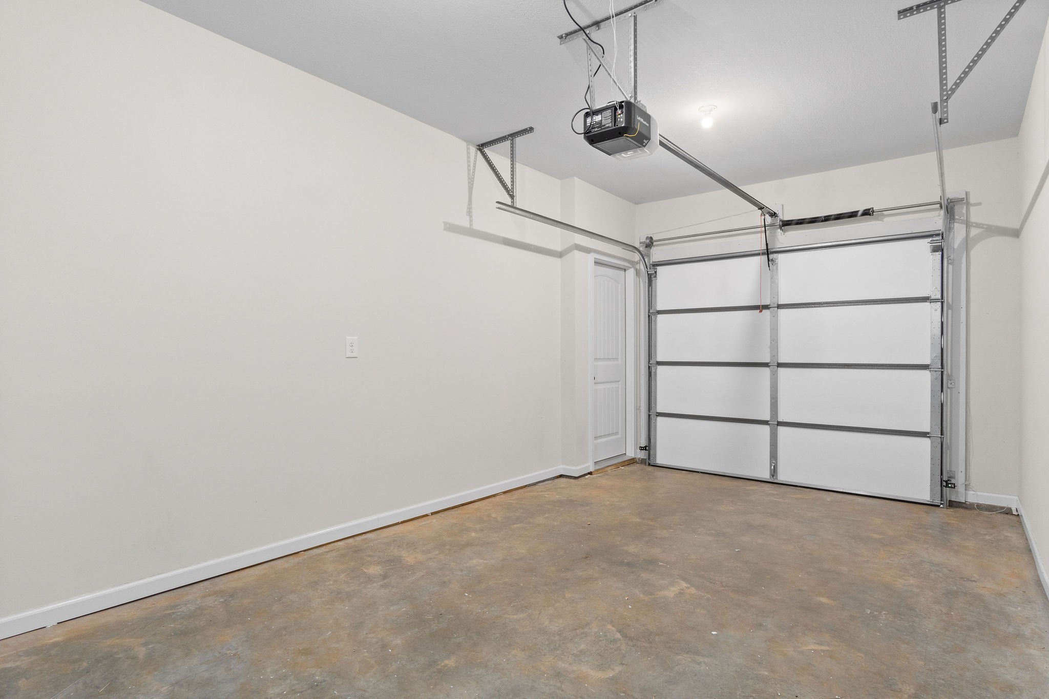 Image 4 of 64 For 7290 172nd Legacy Lane