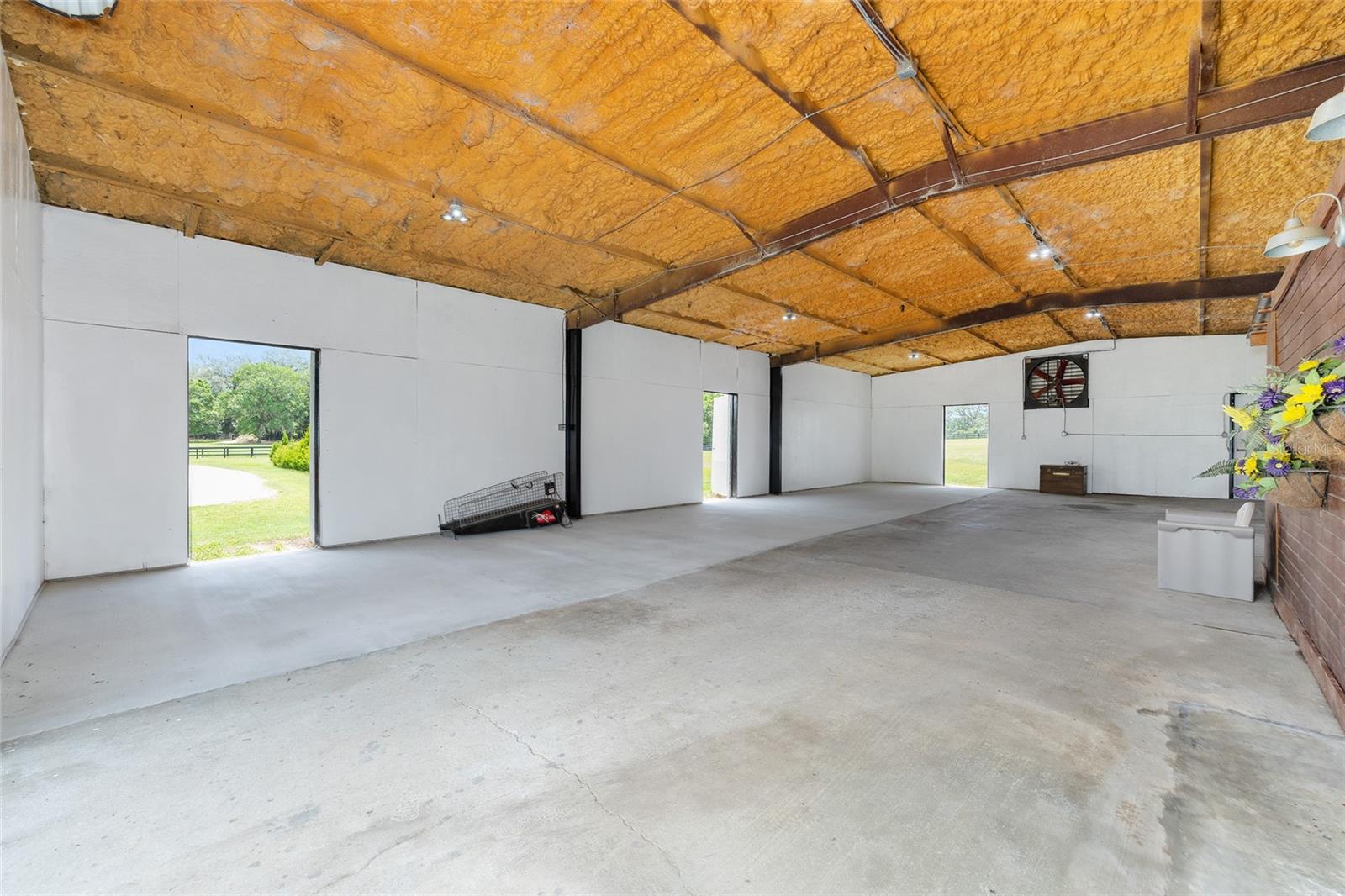Image 62 of 92 For 4520 95th Avenue Road