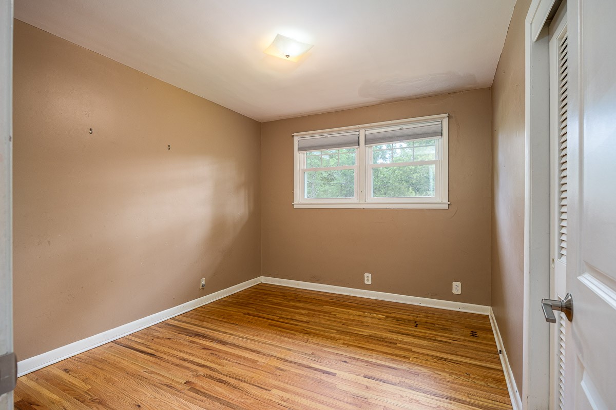 Image 18 of 29 For 9407 53rd Place