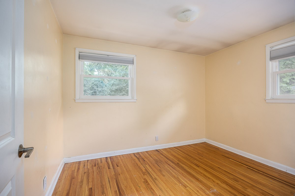 Image 25 of 29 For 9407 53rd Place