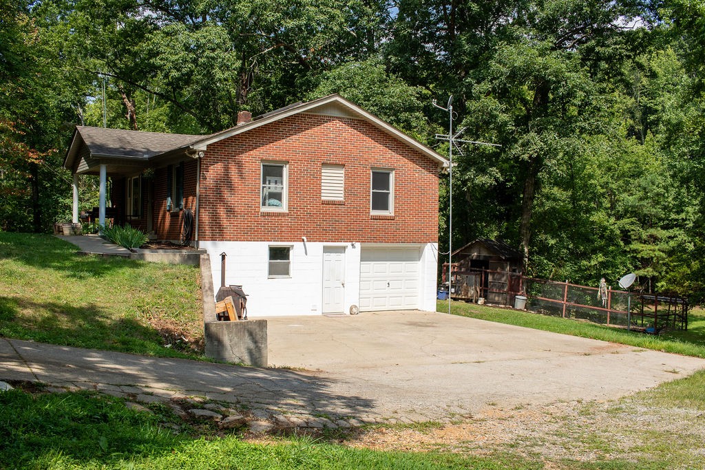 Image 9 of 11 For 5806 Oak Bend Avenue