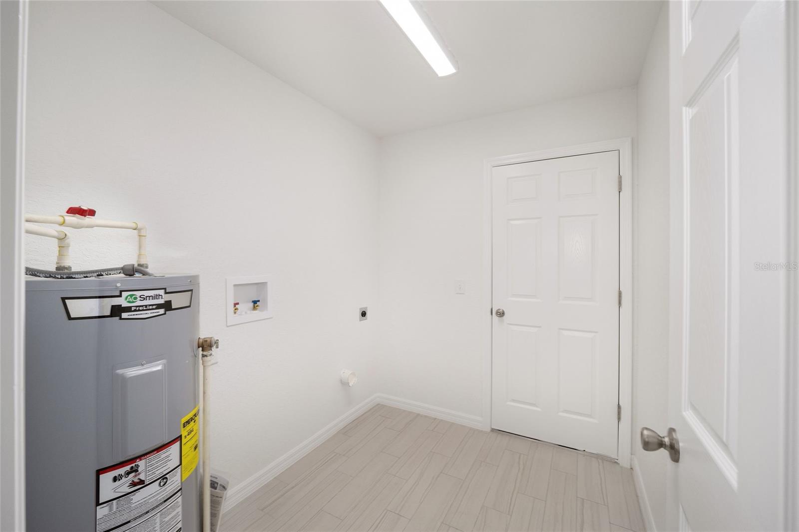 Image 12 of 20 For 2589 Breezy Point Drive