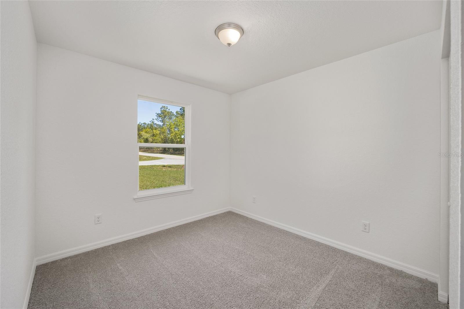 Image 16 of 20 For 2589 Breezy Point Drive