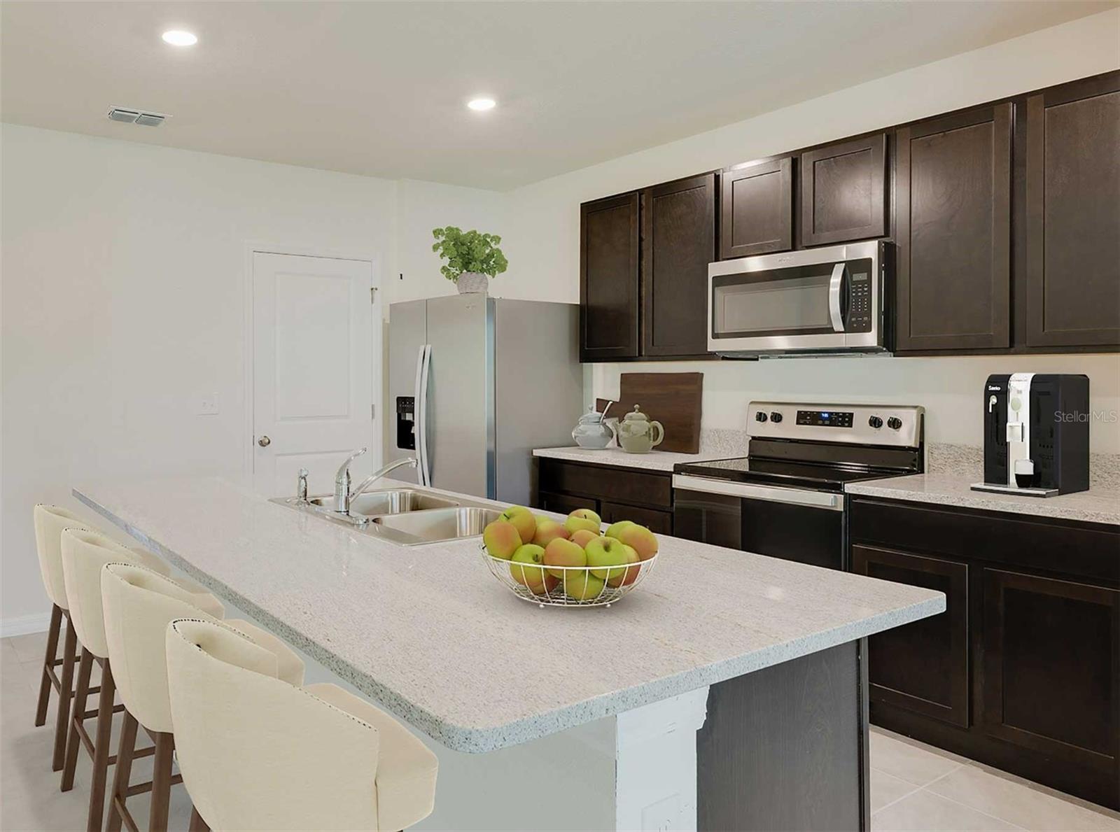 Image 3 of 14 For 11414 72nd Avenue