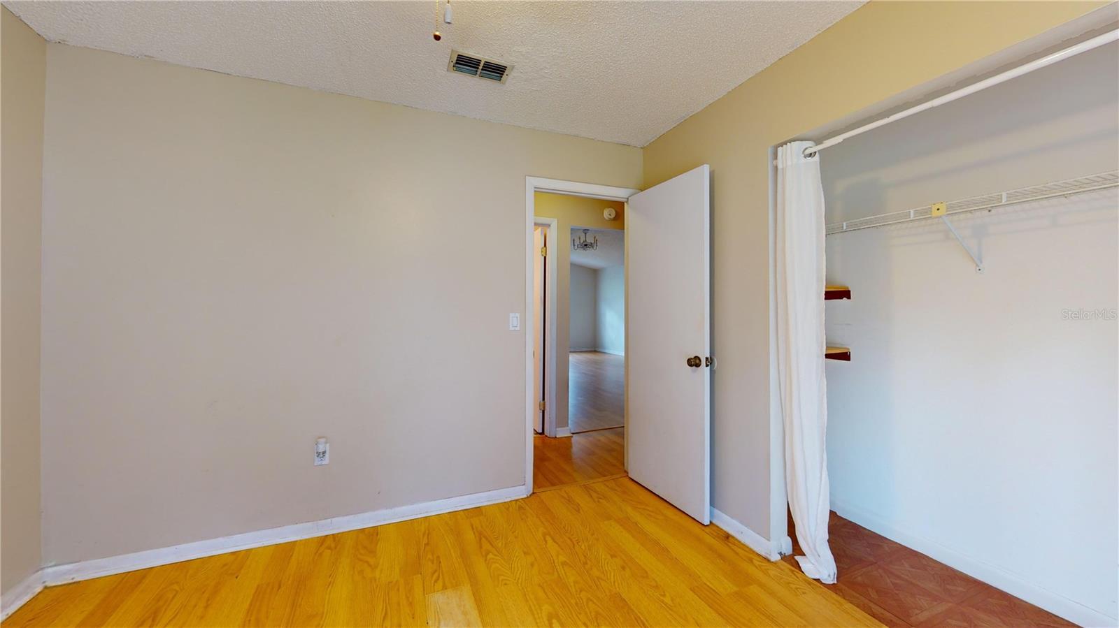 Image 27 of 36 For 21174 Peach Blossom Street