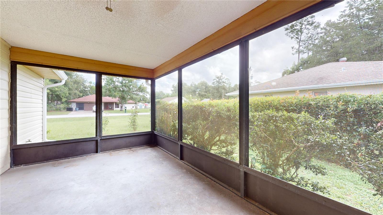 Image 34 of 36 For 21174 Peach Blossom Street
