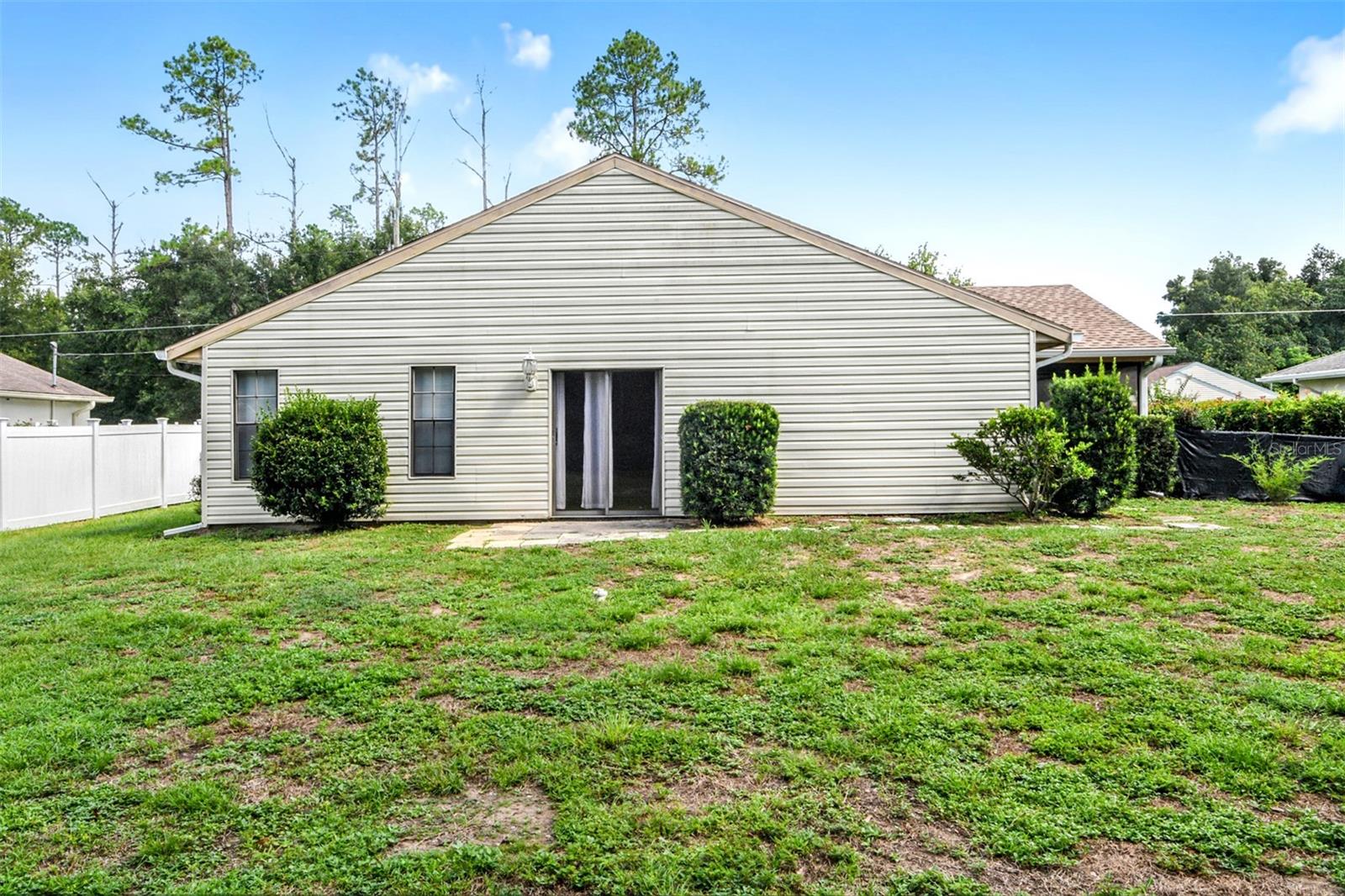 Image 7 of 36 For 21174 Peach Blossom Street