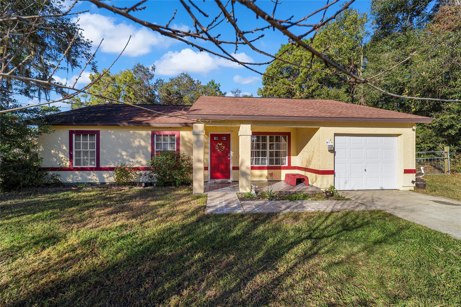 Details for 39 Oak Pass Loop, OCALA, FL 34472