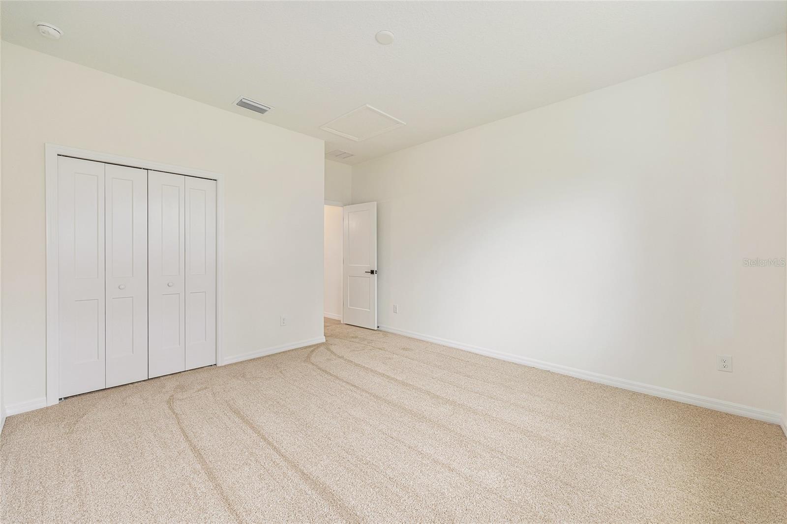 Image 39 of 65 For 5912 57th Loop N