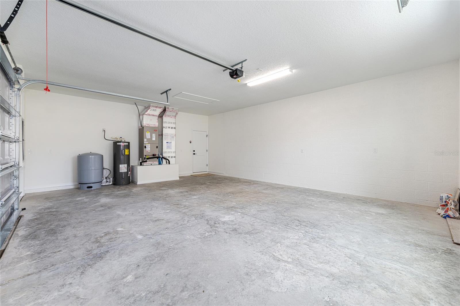 Image 43 of 65 For 5912 57th Loop N