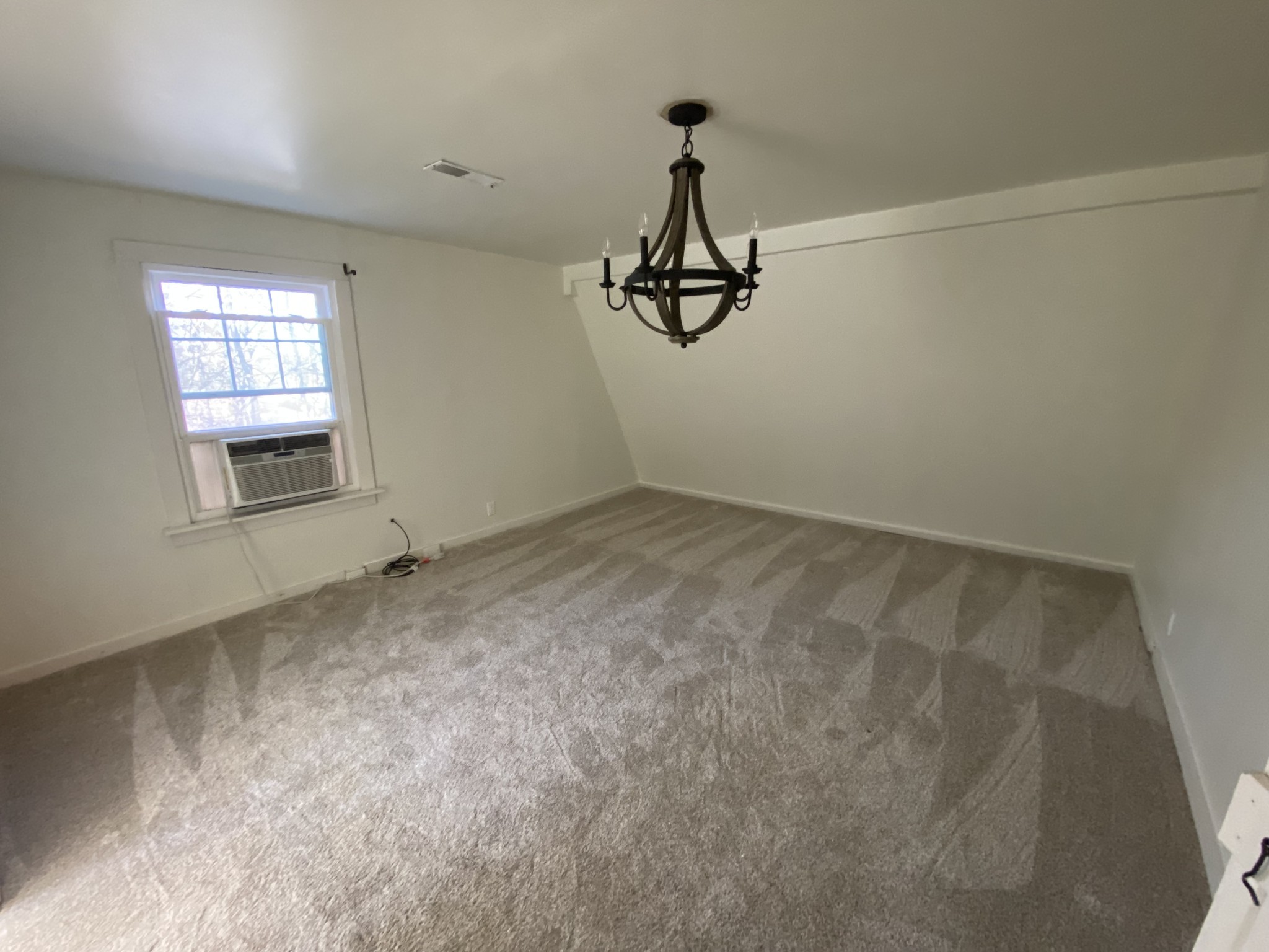 Image 18 of 22 For 641 Marguerita Drive