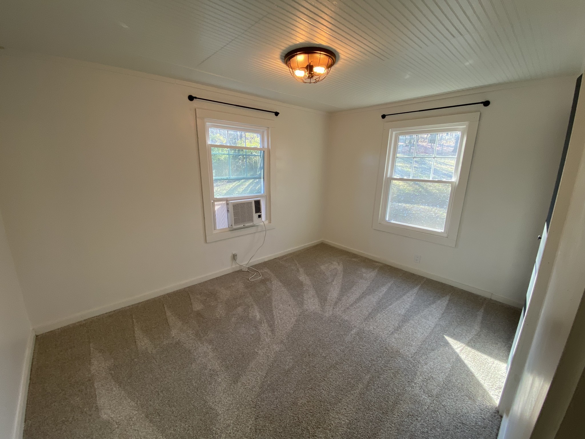 Image 20 of 22 For 641 Marguerita Drive