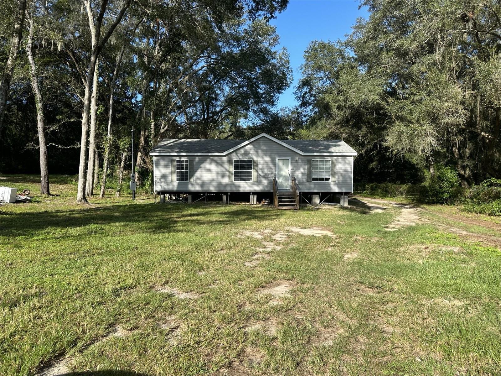 Listing Details for 640 Se 10th St, WILLISTON, FL 32696