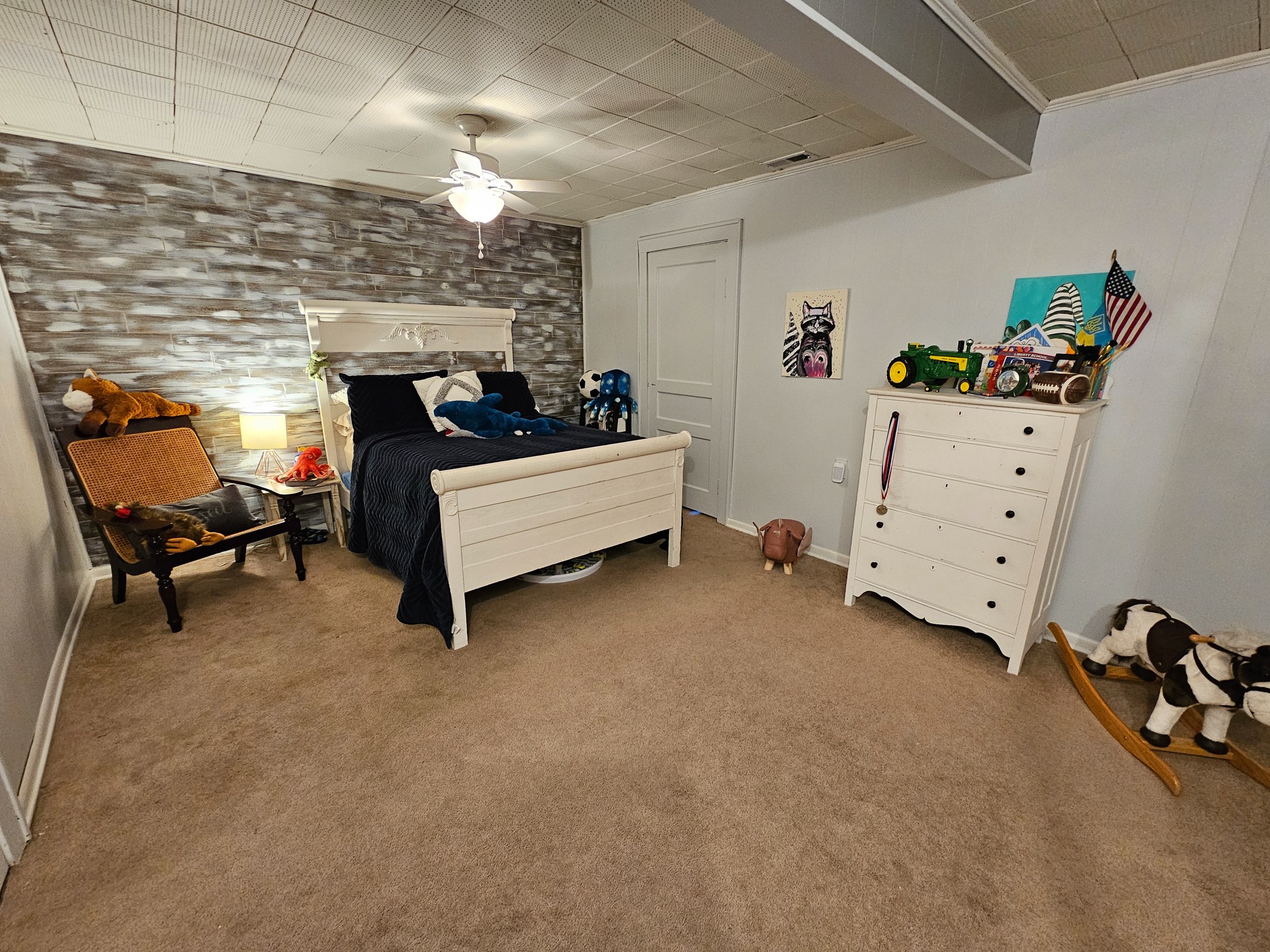 Image 12 of 32 For 5885 Central Avenue
