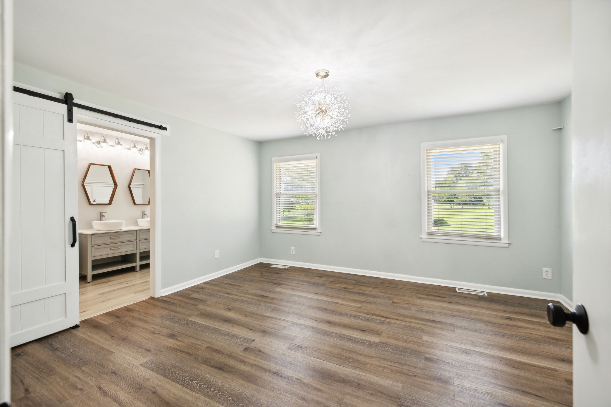 Image 11 of 15 For 8838 48th Avenue