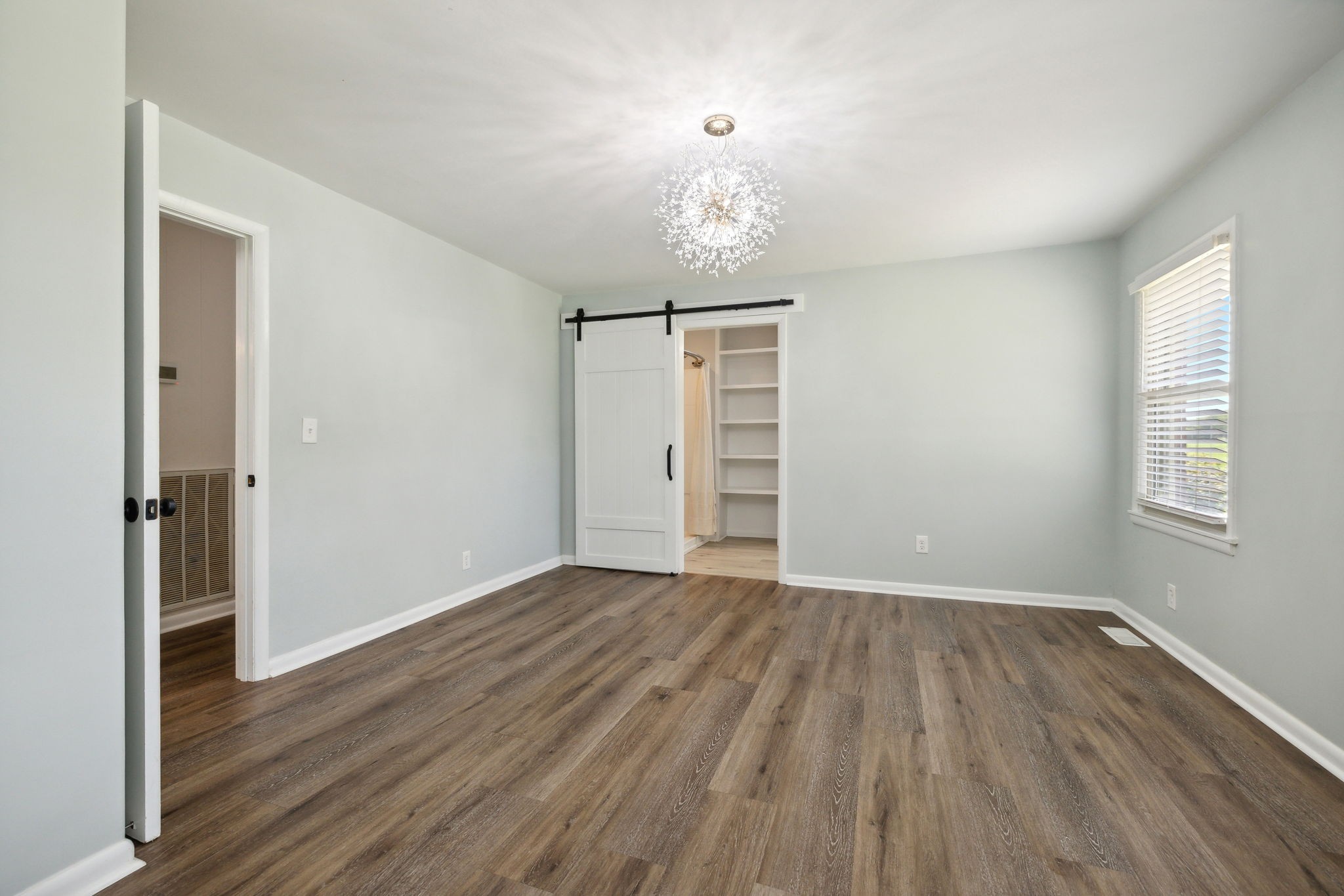 Image 13 of 15 For 8838 48th Avenue