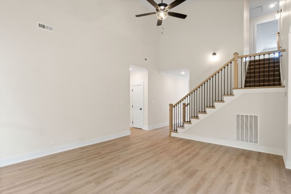 Listing photo id 3 for 000 Pine Avenue