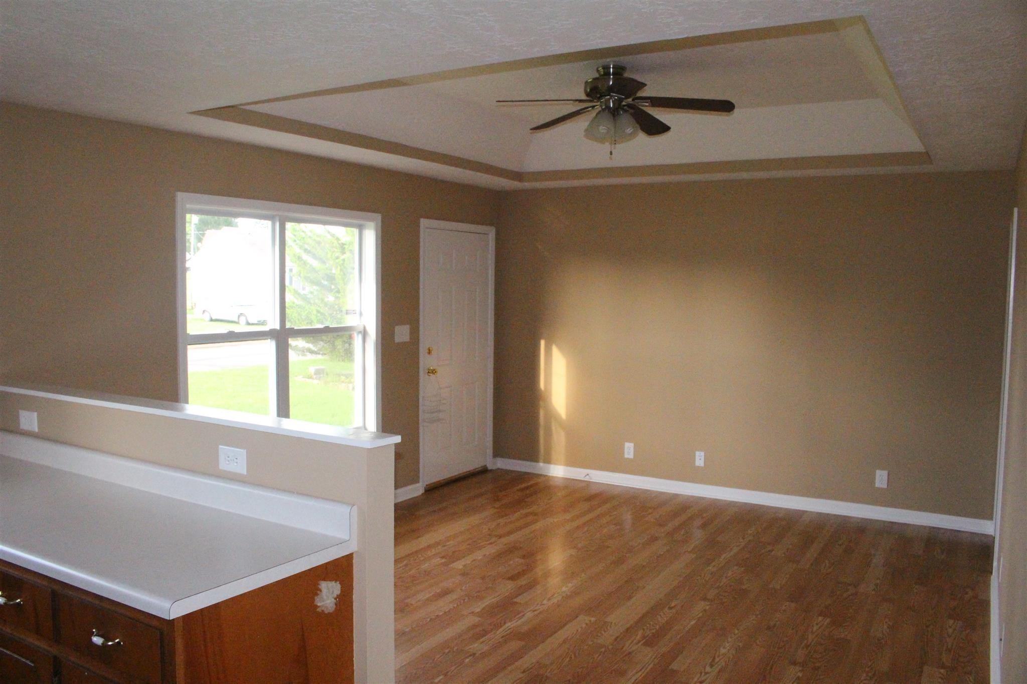 Image 4 of 48 For 6243 89th Street Road