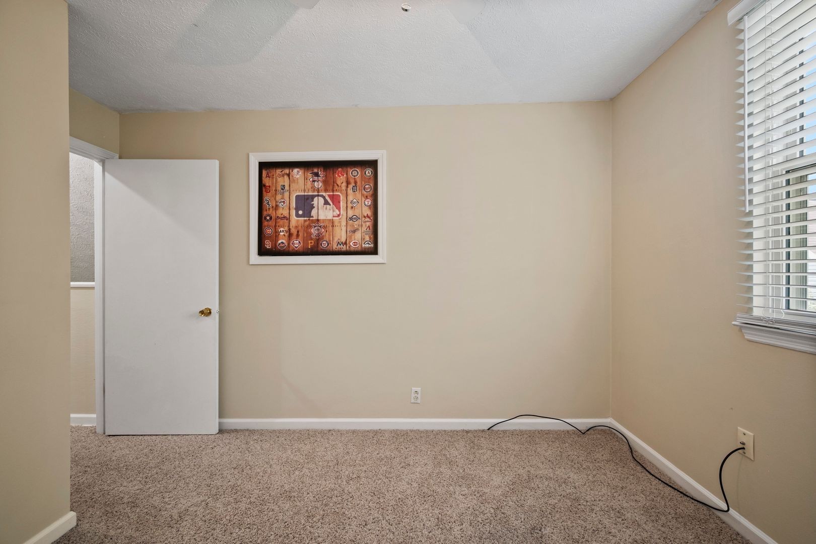 Image 6 of 74 For  Cr 326  